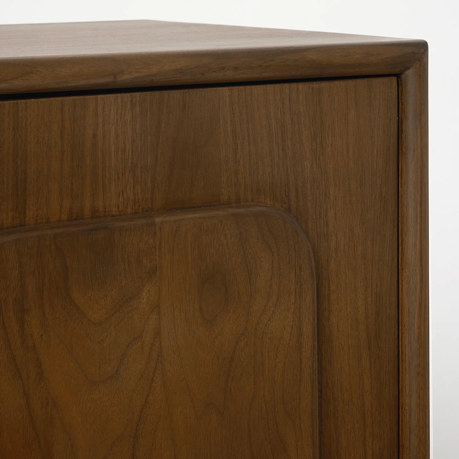 Interlude August Credenza - Image 4