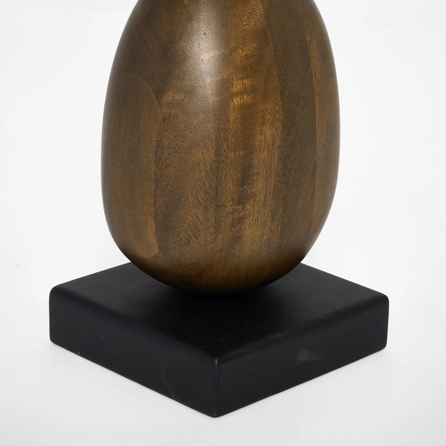 Interlude Pietro 36" Sculpture - Image 4