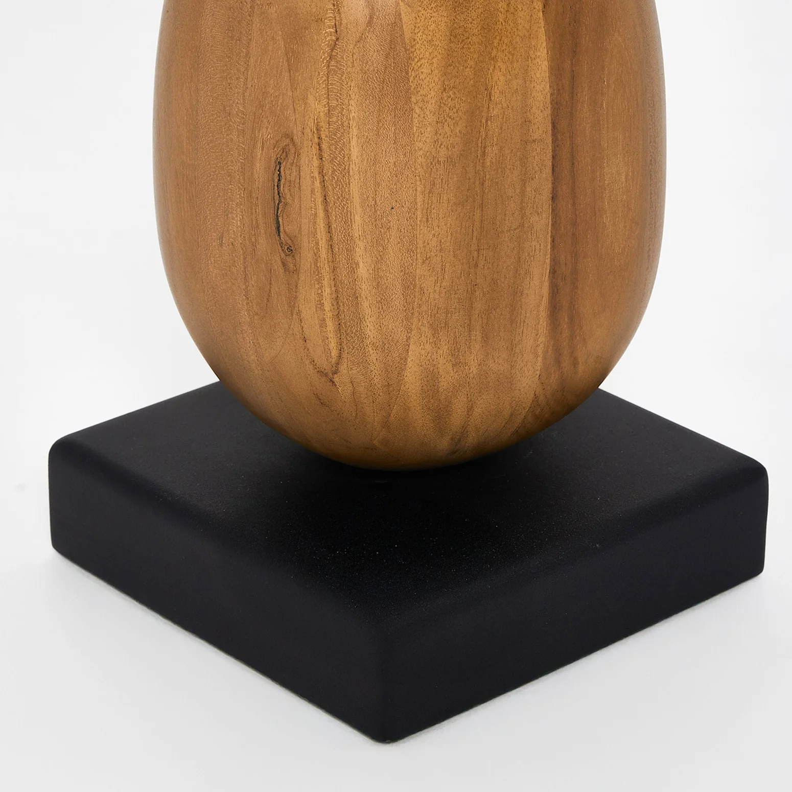 Interlude Pietro 36" Sculpture - Image 8