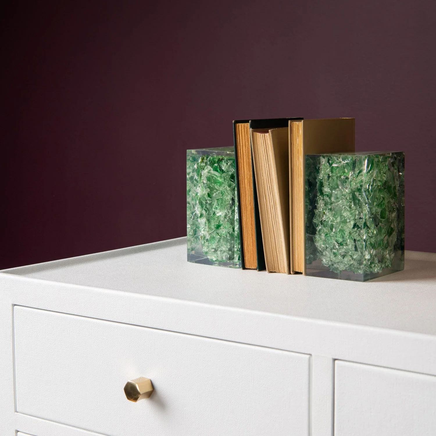 Jessie Resin Bookend Set - Image 2