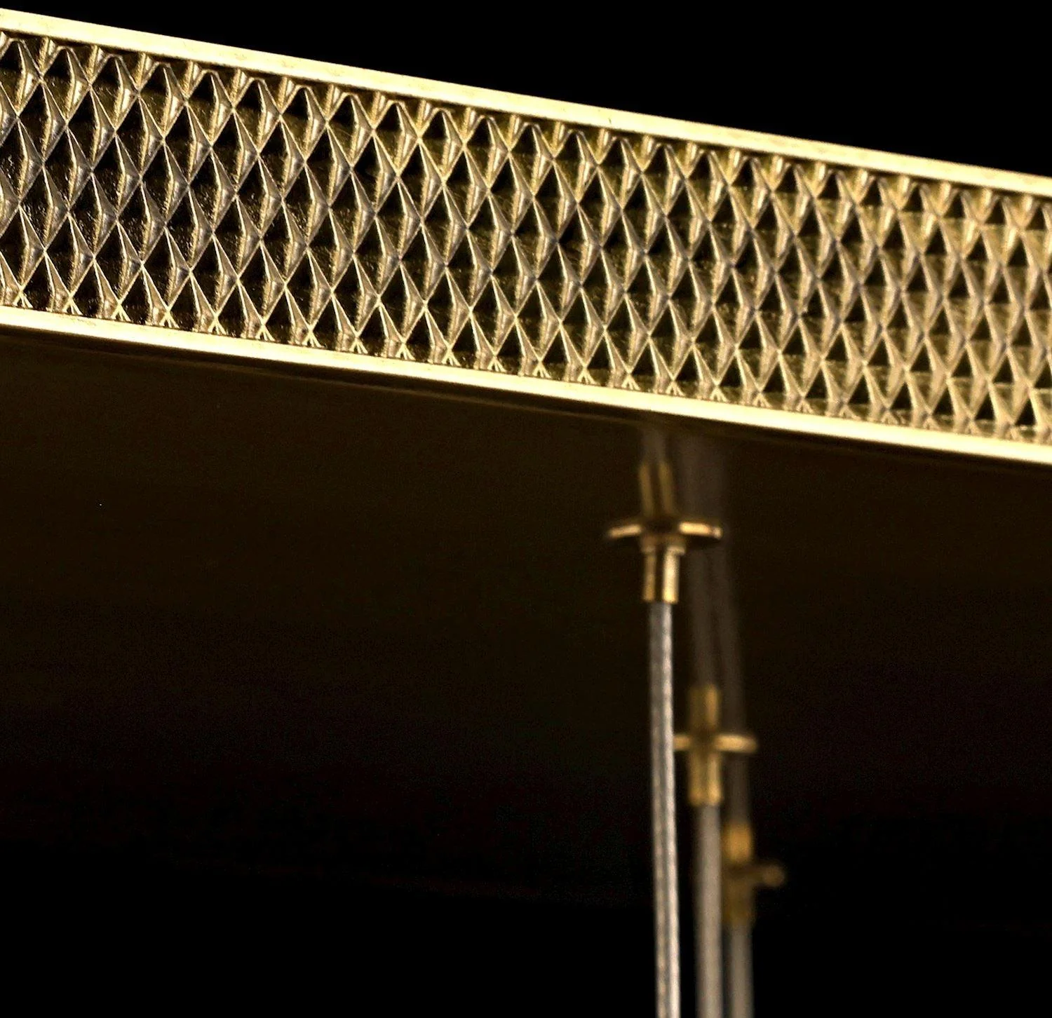 John Richard Bergamo Fourteen-Light Horizontal Chandelier - Image 5