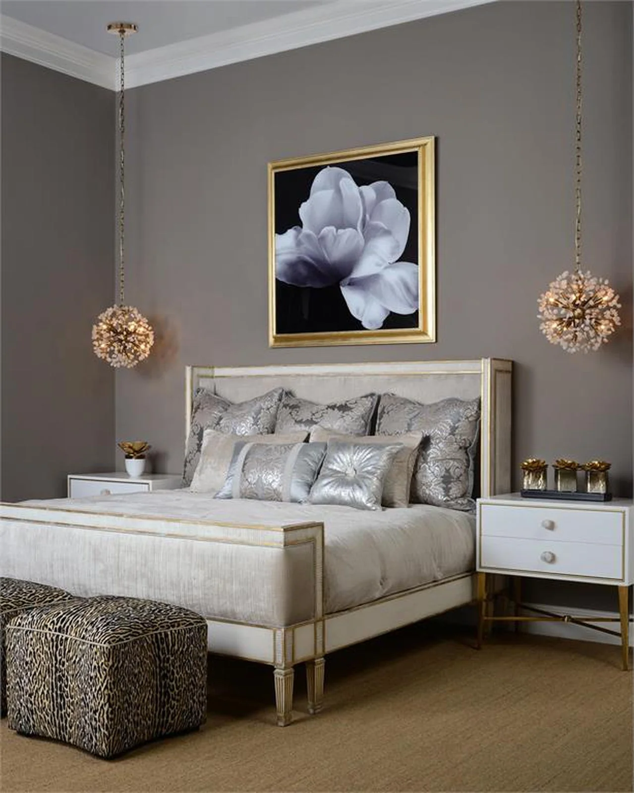 John Richard Ceres: Quartz Crystal Spherical Eight-Light Chandelier - Image 2