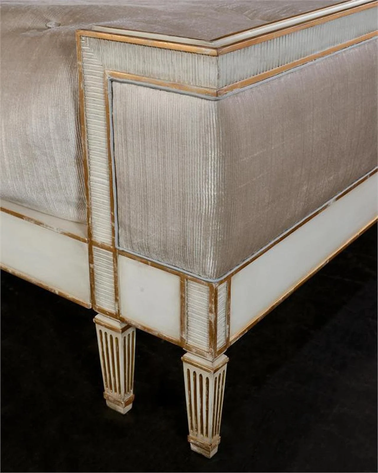John Richard Vallejo Bed - Image 5
