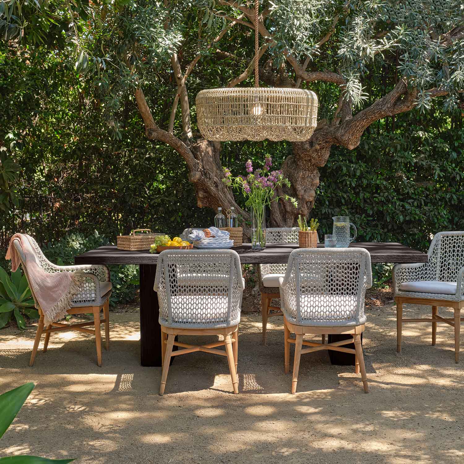 Kortez Dining Table - Image 4