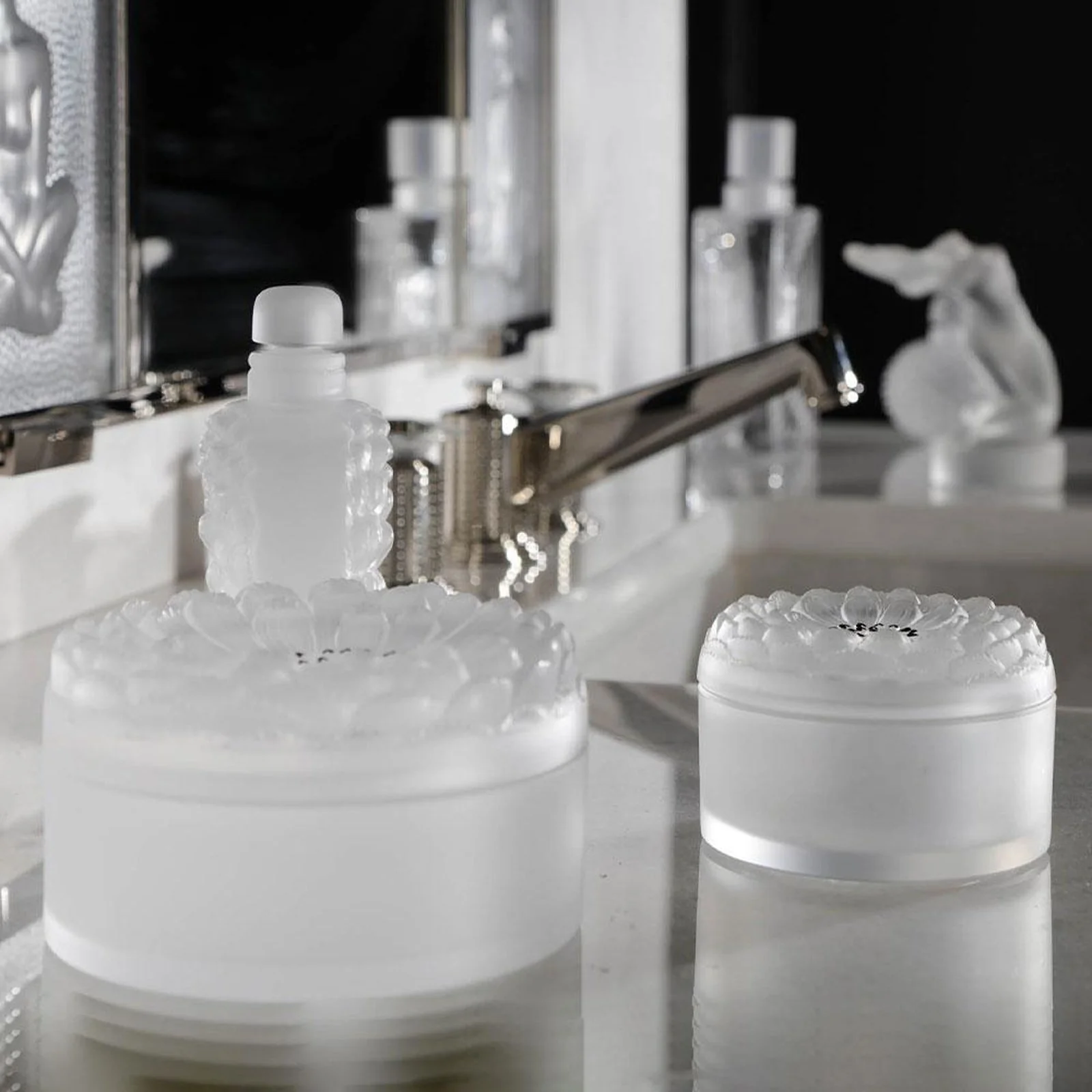Lalique Dahlia Box - Image 3