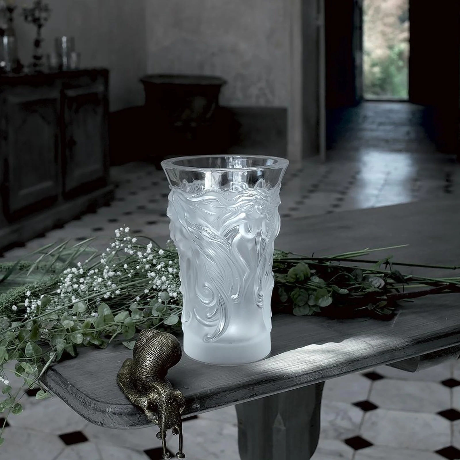 Lalique Fantasia Vase - Image 2