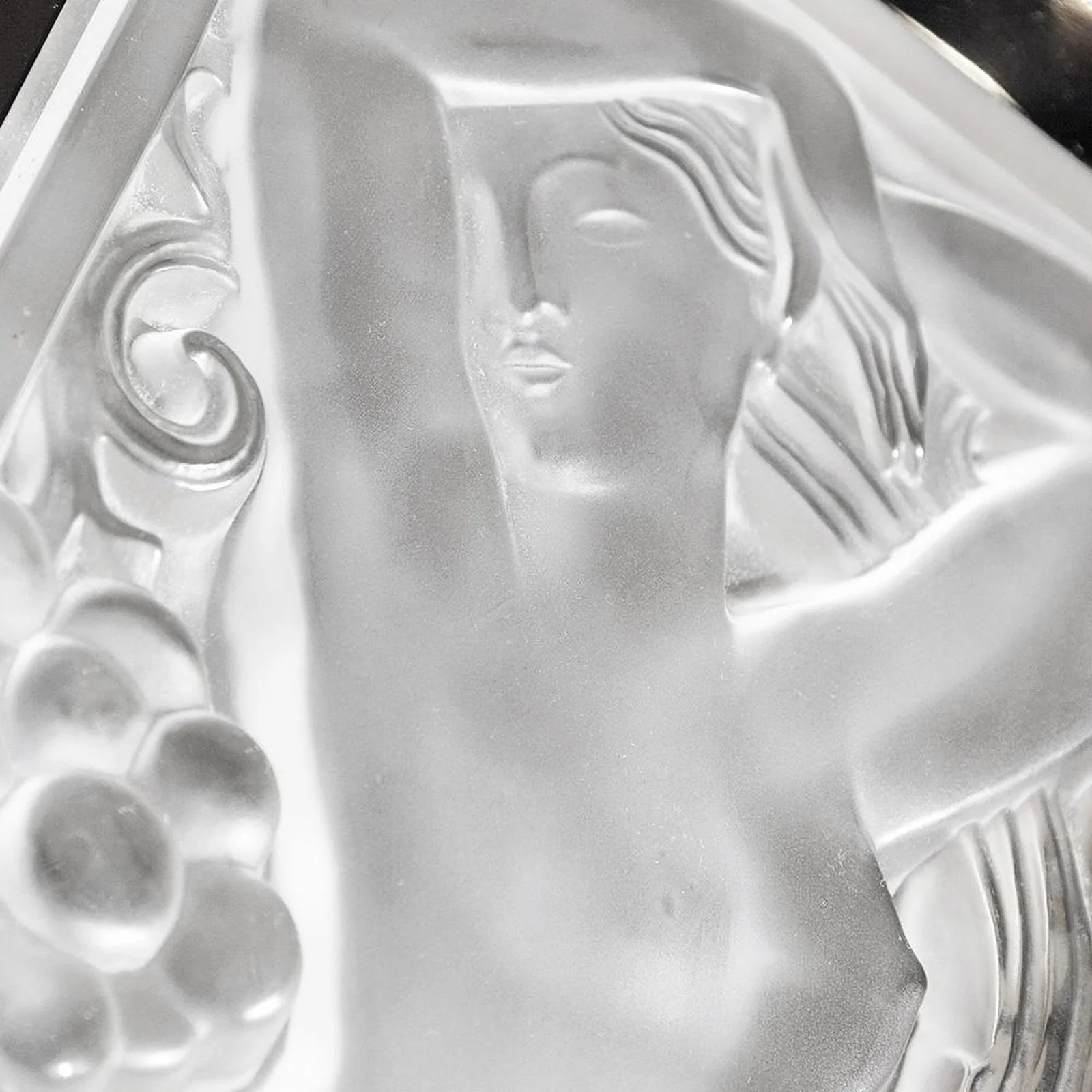 Lalique Femme Bras Leves Decorative Panel - Image 2