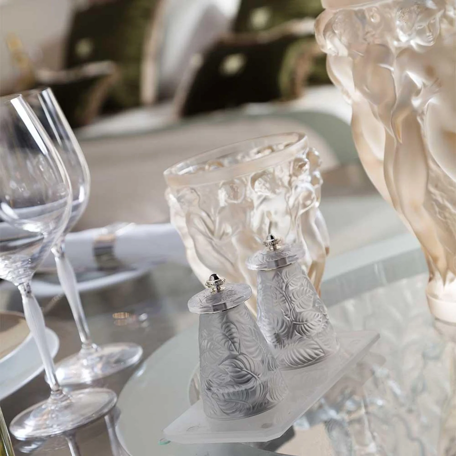 Lalique Feuilles Salt Grinder - Image 3
