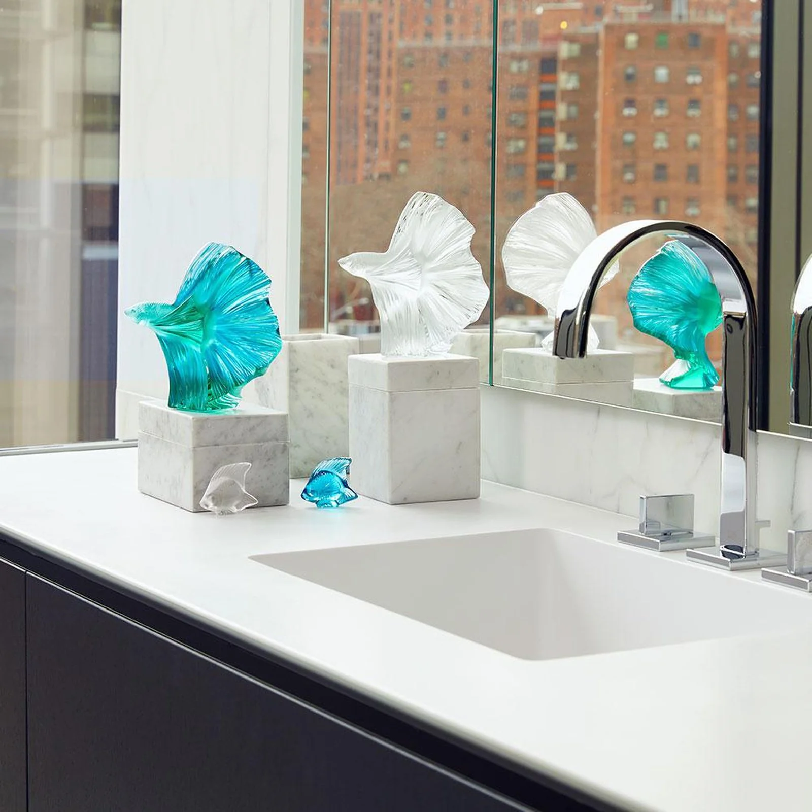 Lalique Fish Sculpture - Image 21