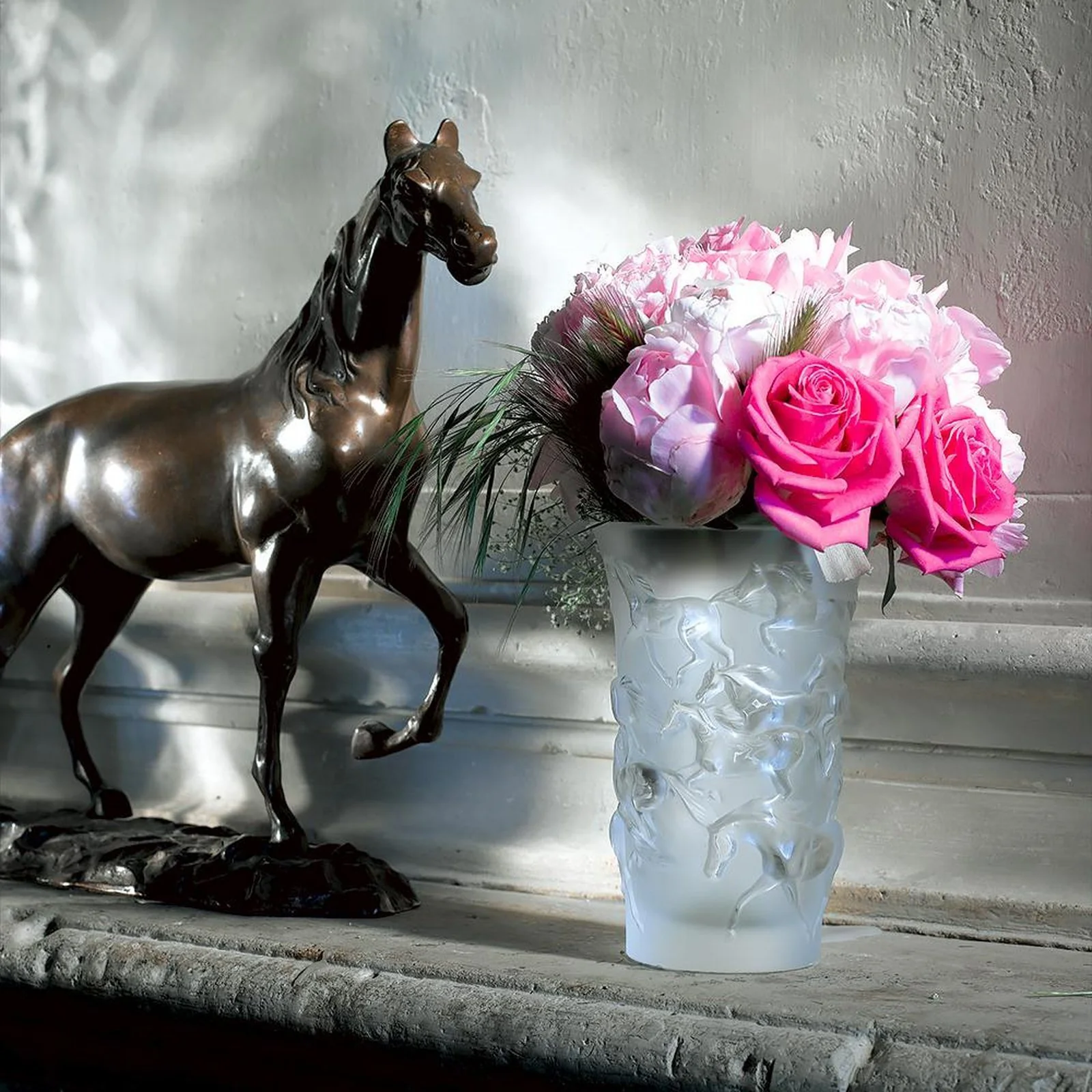 Lalique Mustang Vase - Image 2