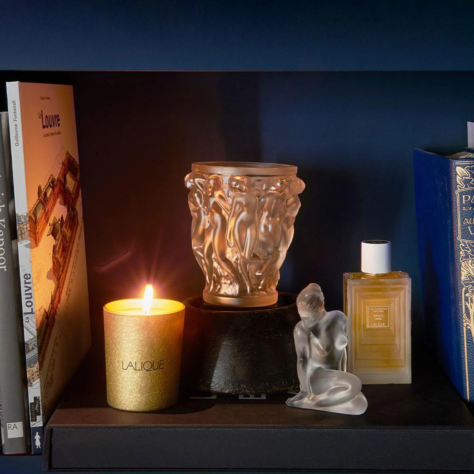 Lalique The Desert Muscat- Oman Scented Candle - Image 3