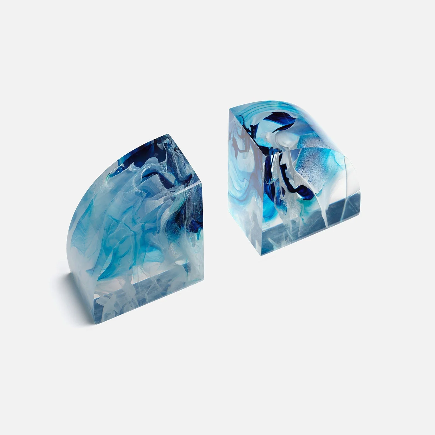 Leif Resin Bookend Set - Image 6