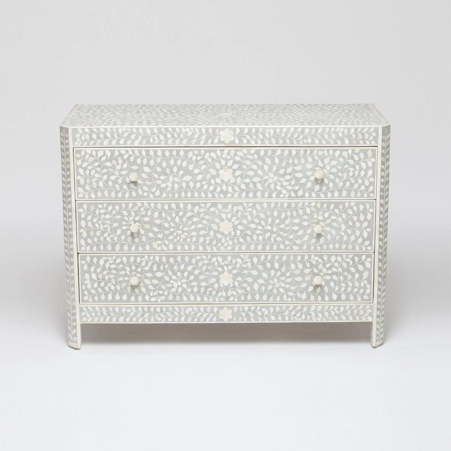 Lexi 48" Dresser