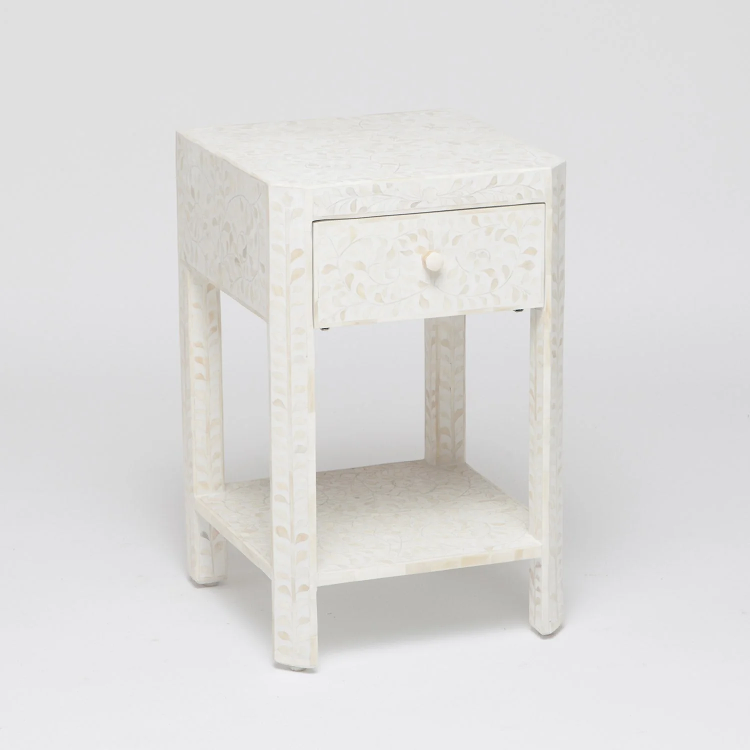 Lexi Nightstand 18" - Image 4