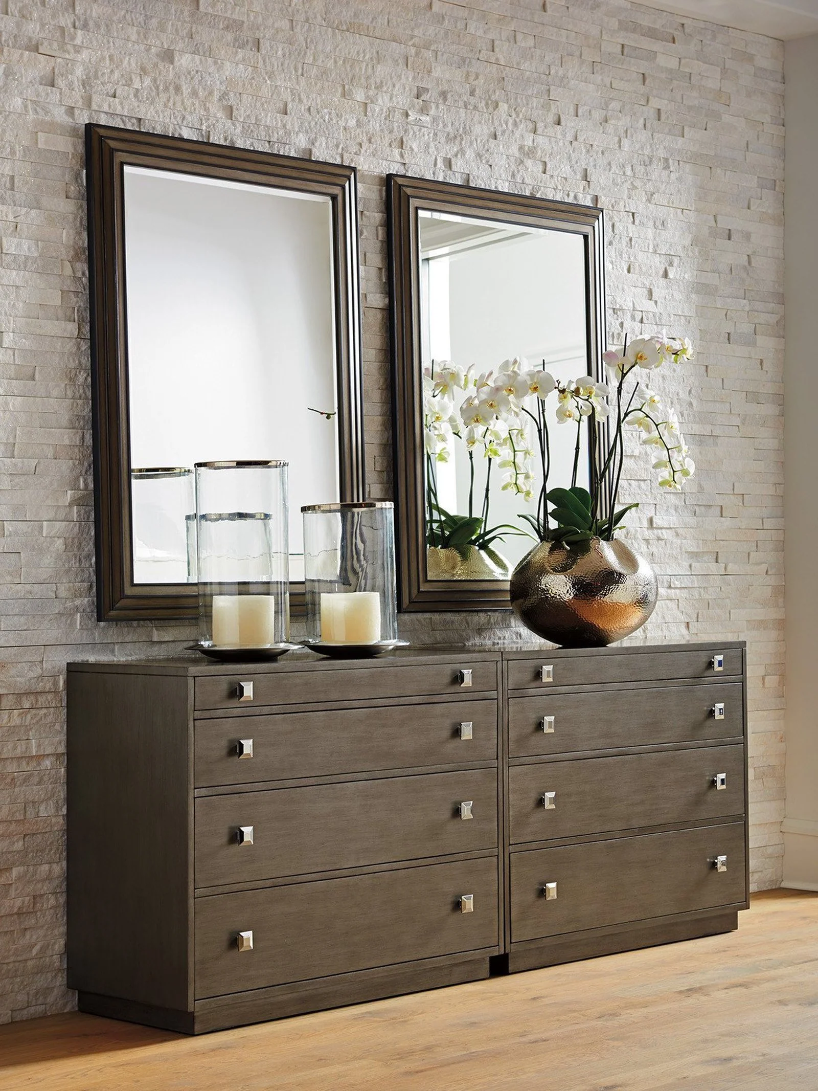 Lexington Ariana Cavalaire Bachelors Chest - Image 3