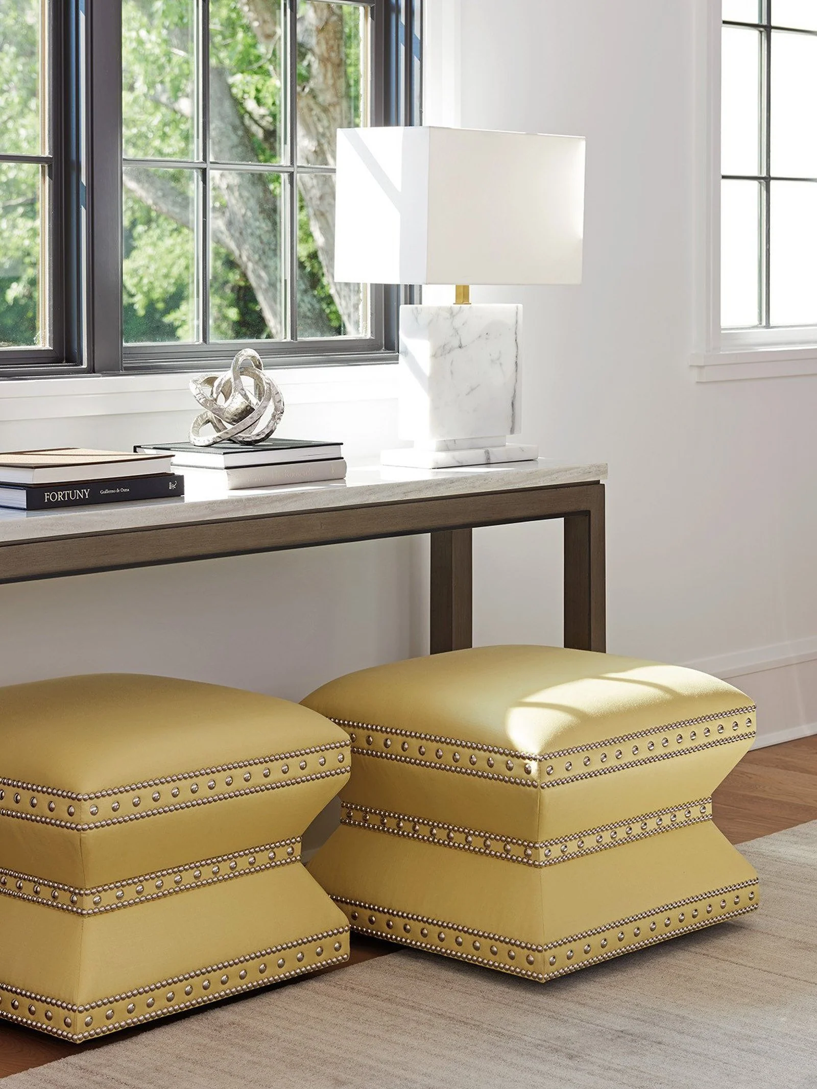 Lexington Wheatley Ottoman - Image 4