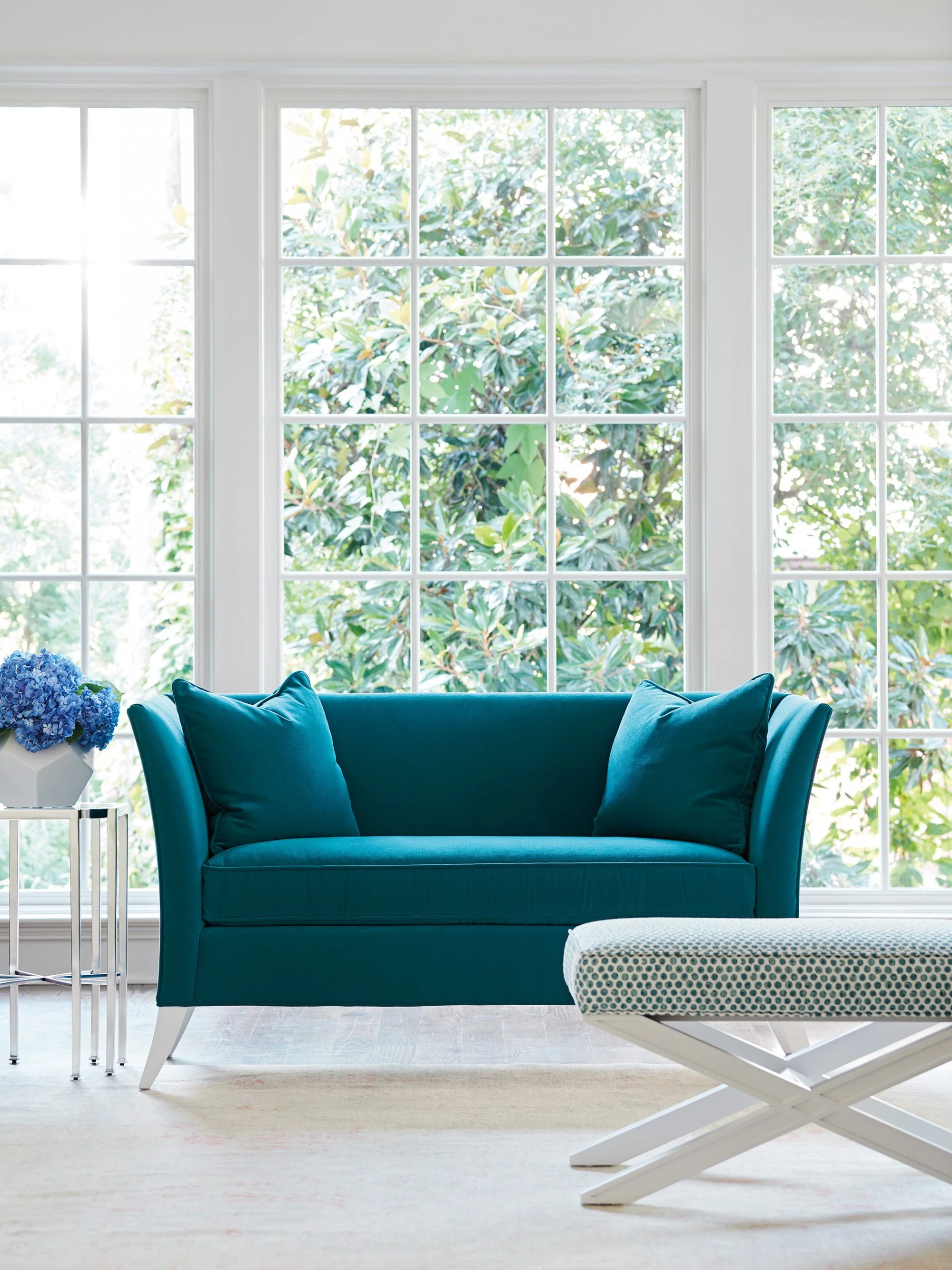 Lexington Avondale Hampstead Settee - Image 5