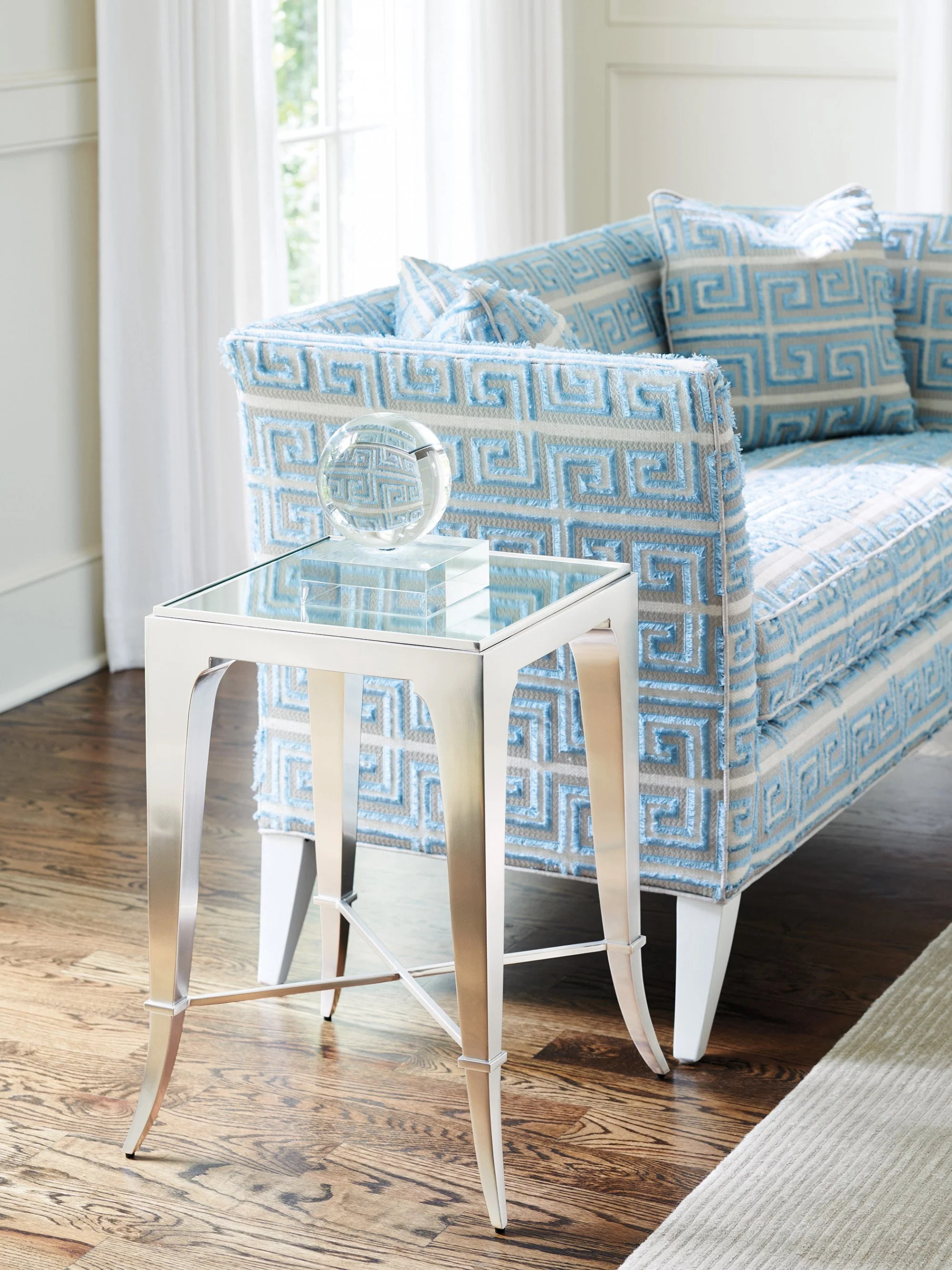 Lexington Avondale Hoffman End Table - Image 2