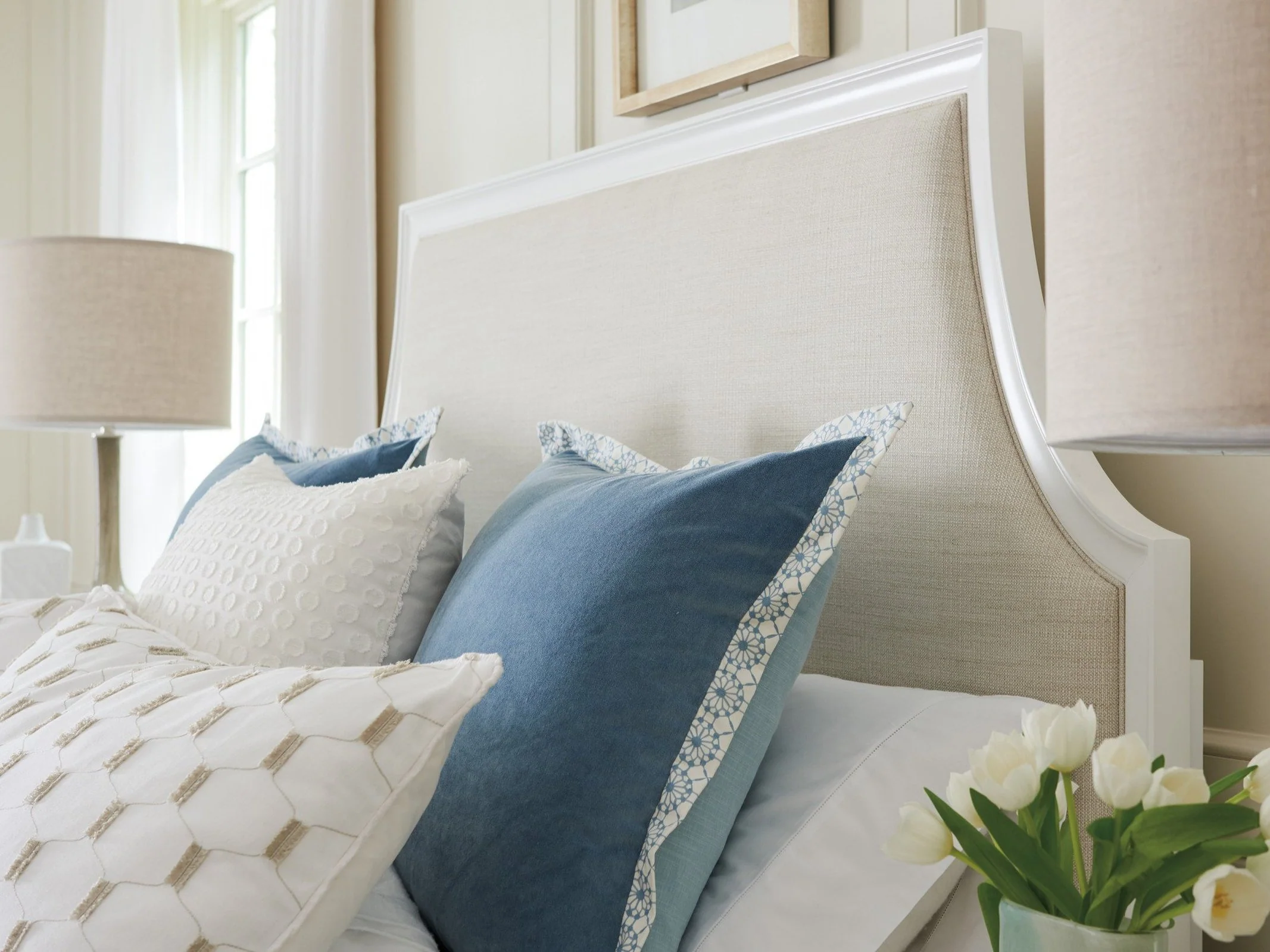 Lexington Avondale Inverness Upholstered Cal King Bed - Image 5