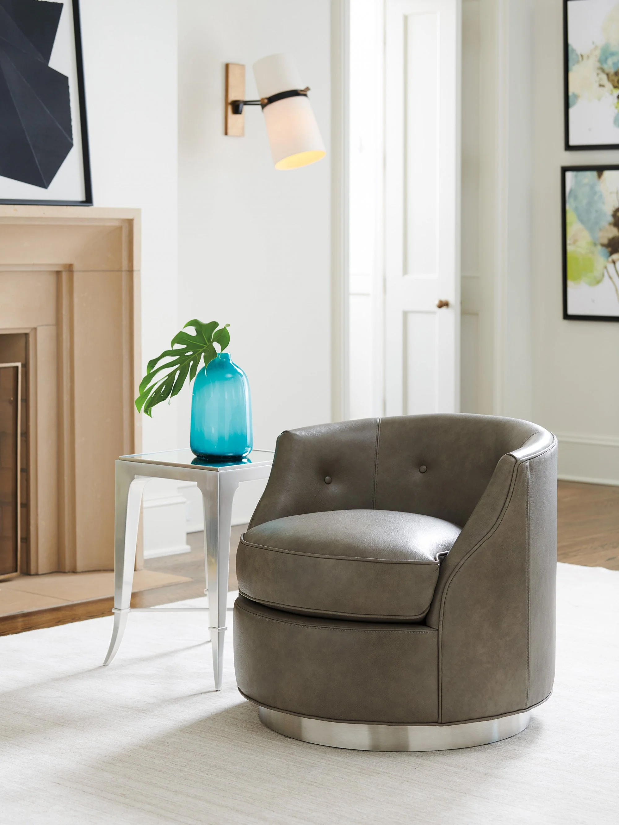 Lexington Avondale Piper Swivel Chair - Image 7