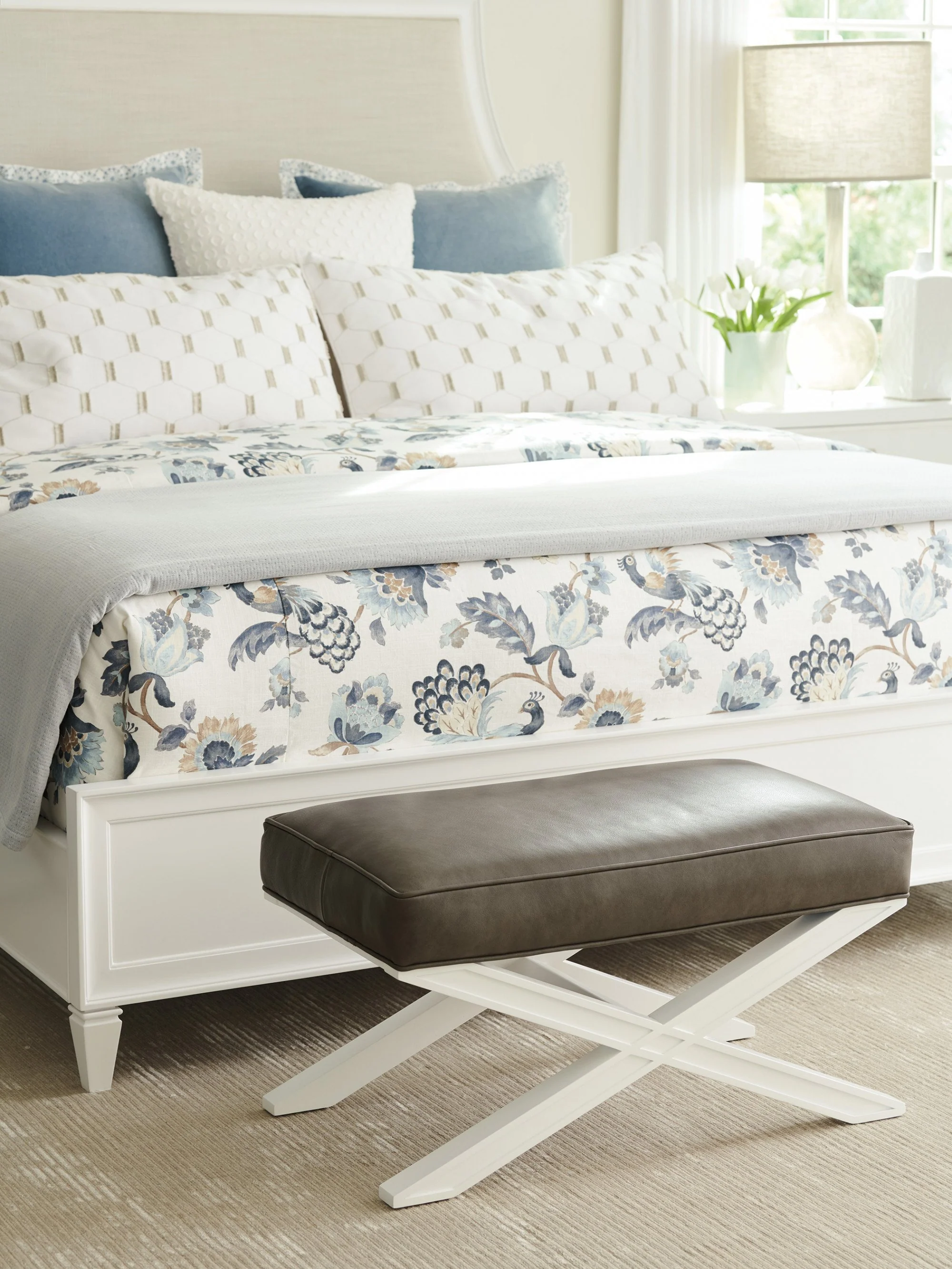 Lexington Avondale Vaughan Ottoman - Image 6