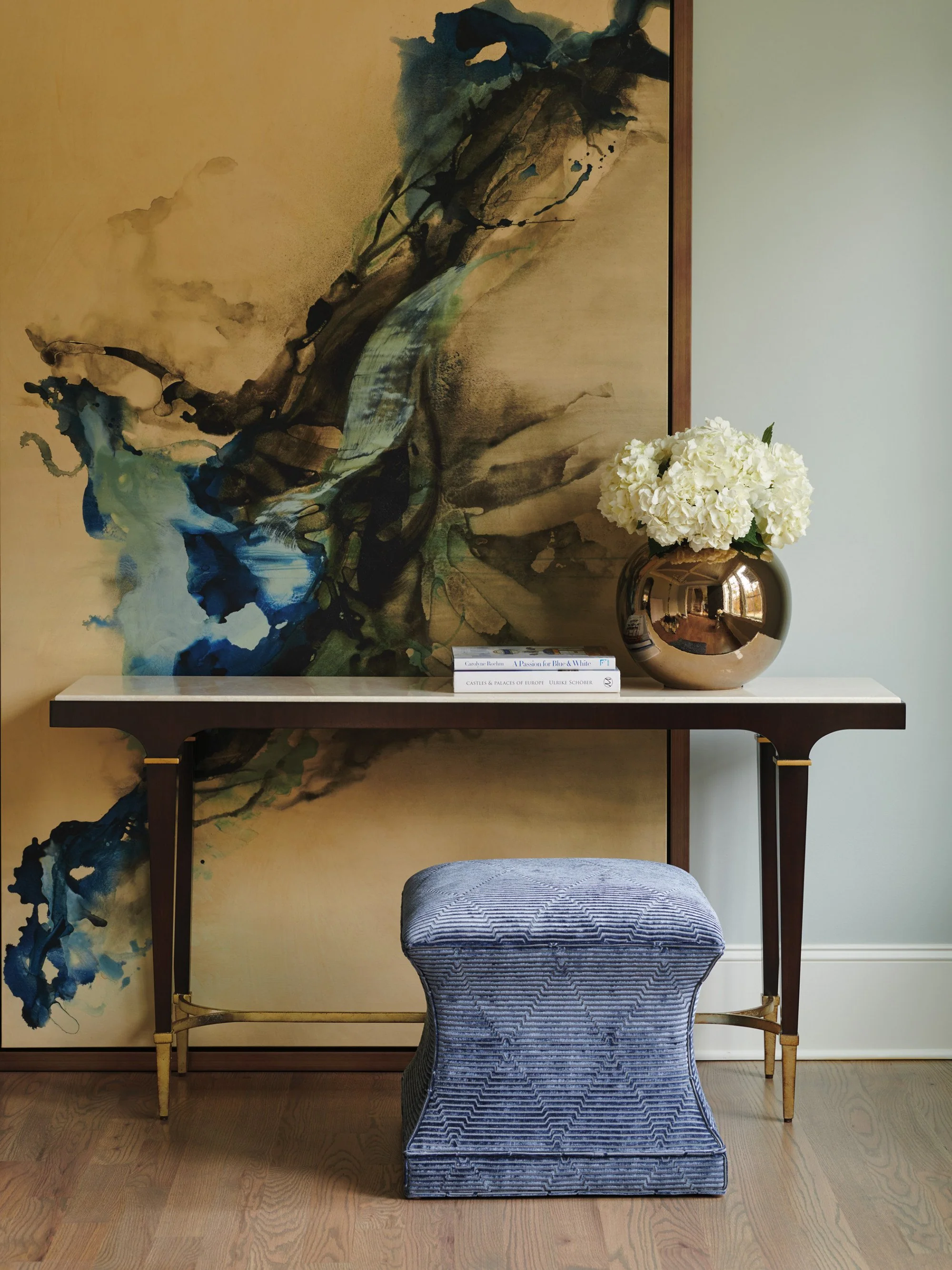 Lexington Carlyle Sutton Ottoman - Image 3