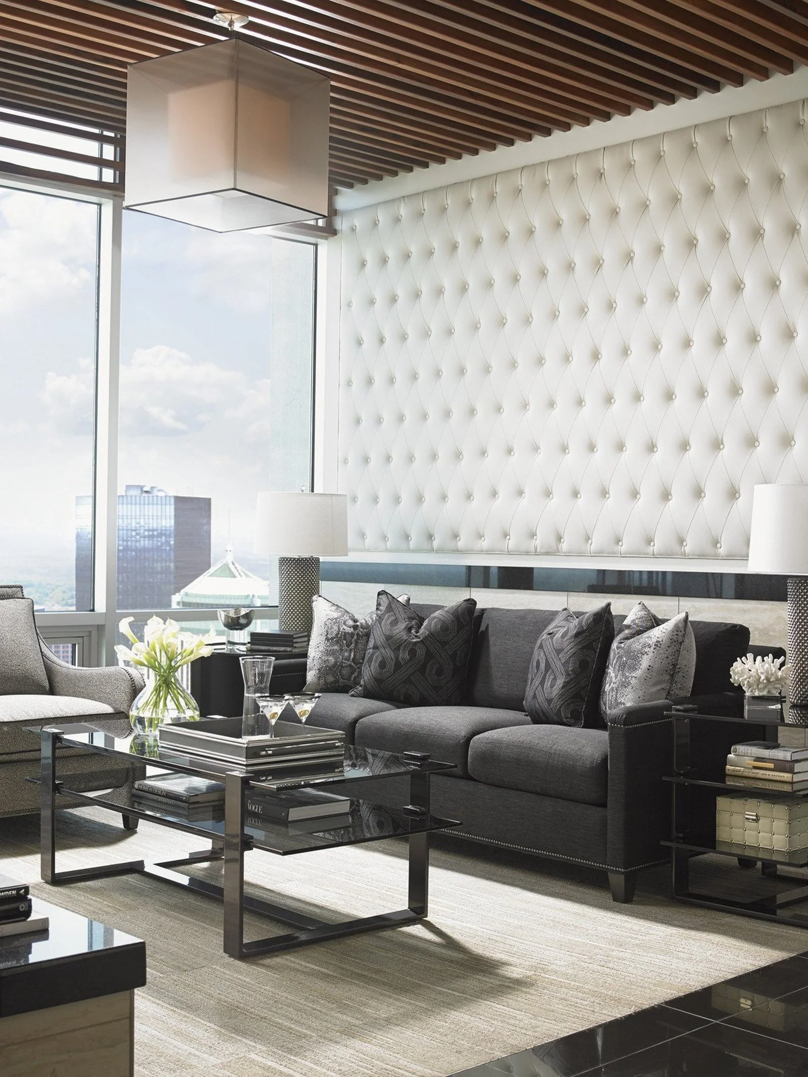 Lexington Carrera Strada Sofa - Image 2