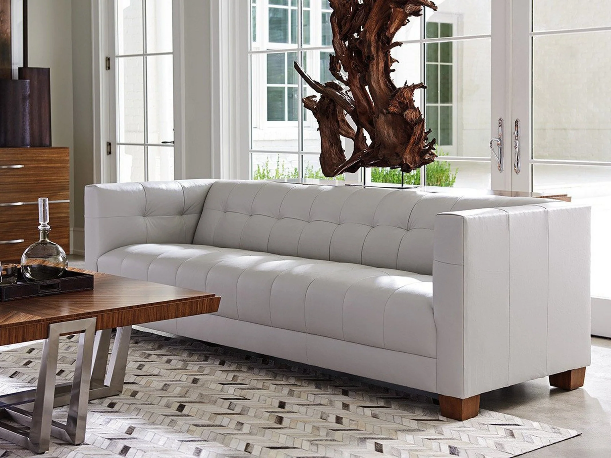 Lexington Kitano Emilia Sofa - Image 7