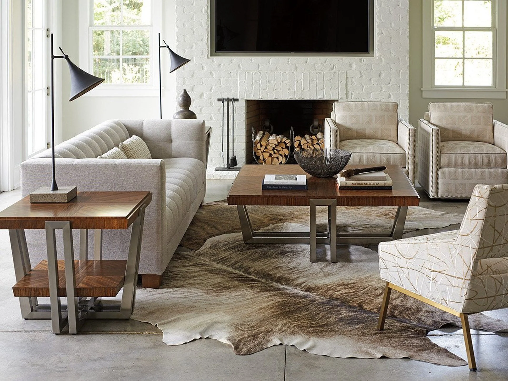 Lexington Hinsdale Swivel Club Chair - Image 3