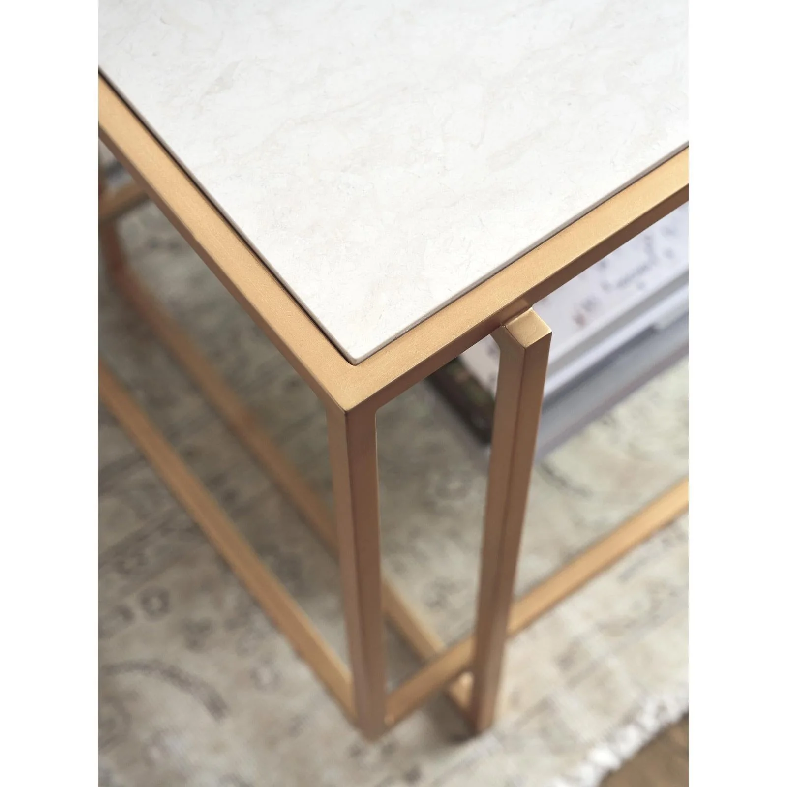 Lexington La Costa Pinnacle End Table - Image 3