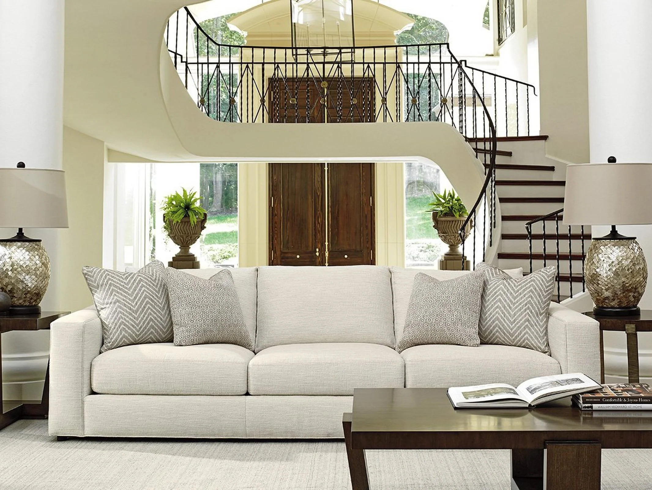 Lexington Laurel Canyon Bellvue Sofa - Image 3