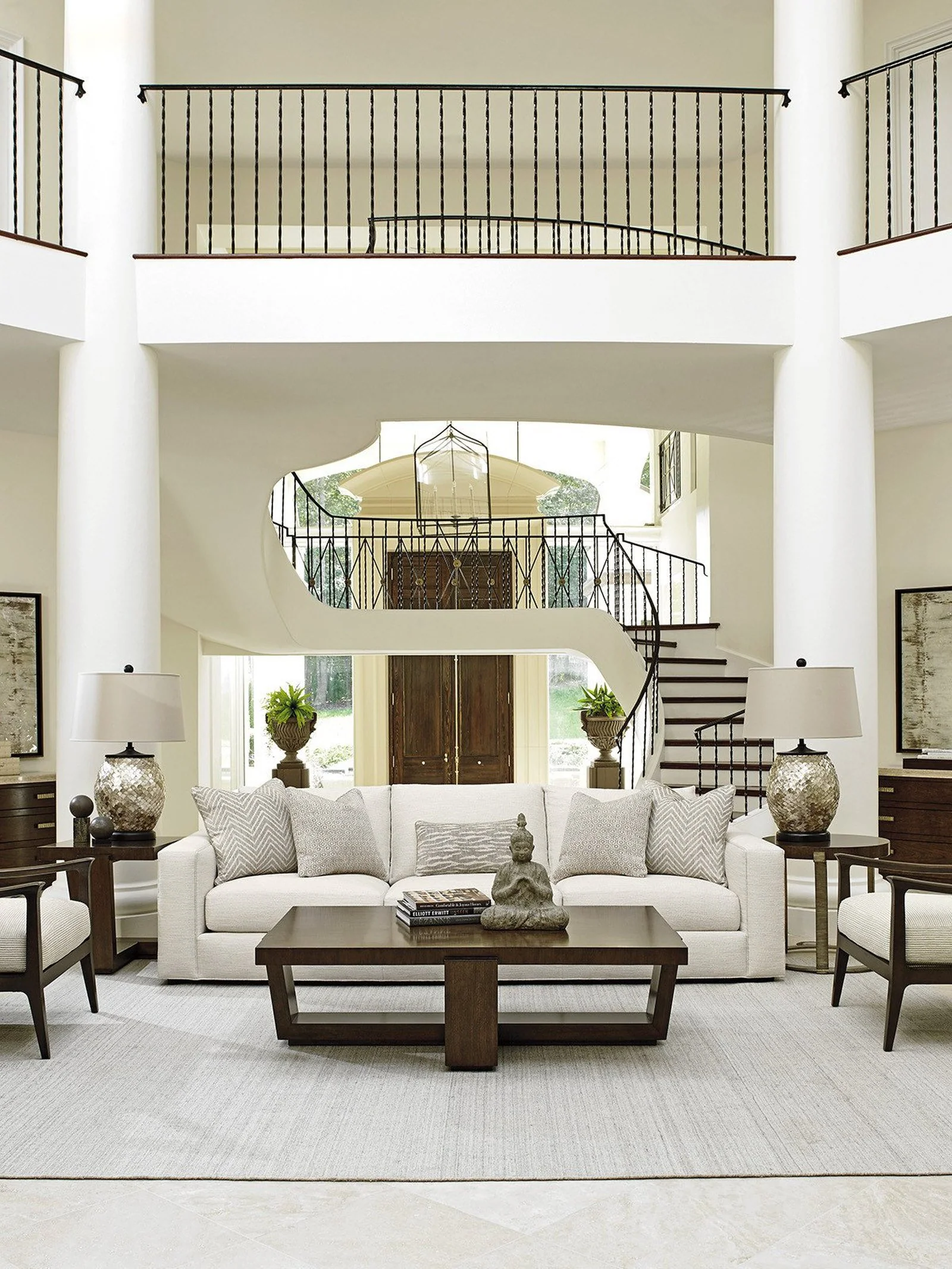 Lexington Laurel Canyon Bellvue Sofa - Image 4