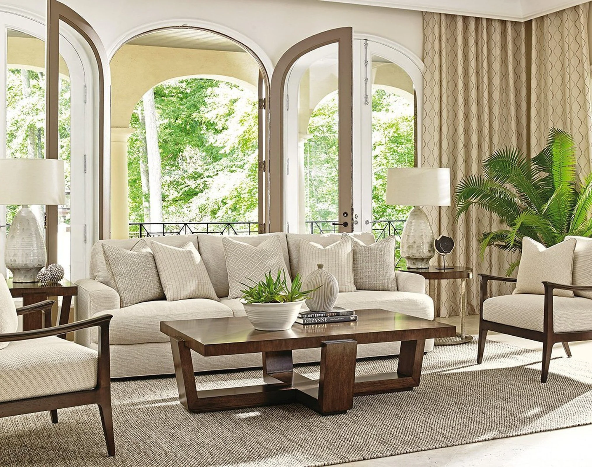 Lexington Laurel Canyon Halandale Sofa - Image 4