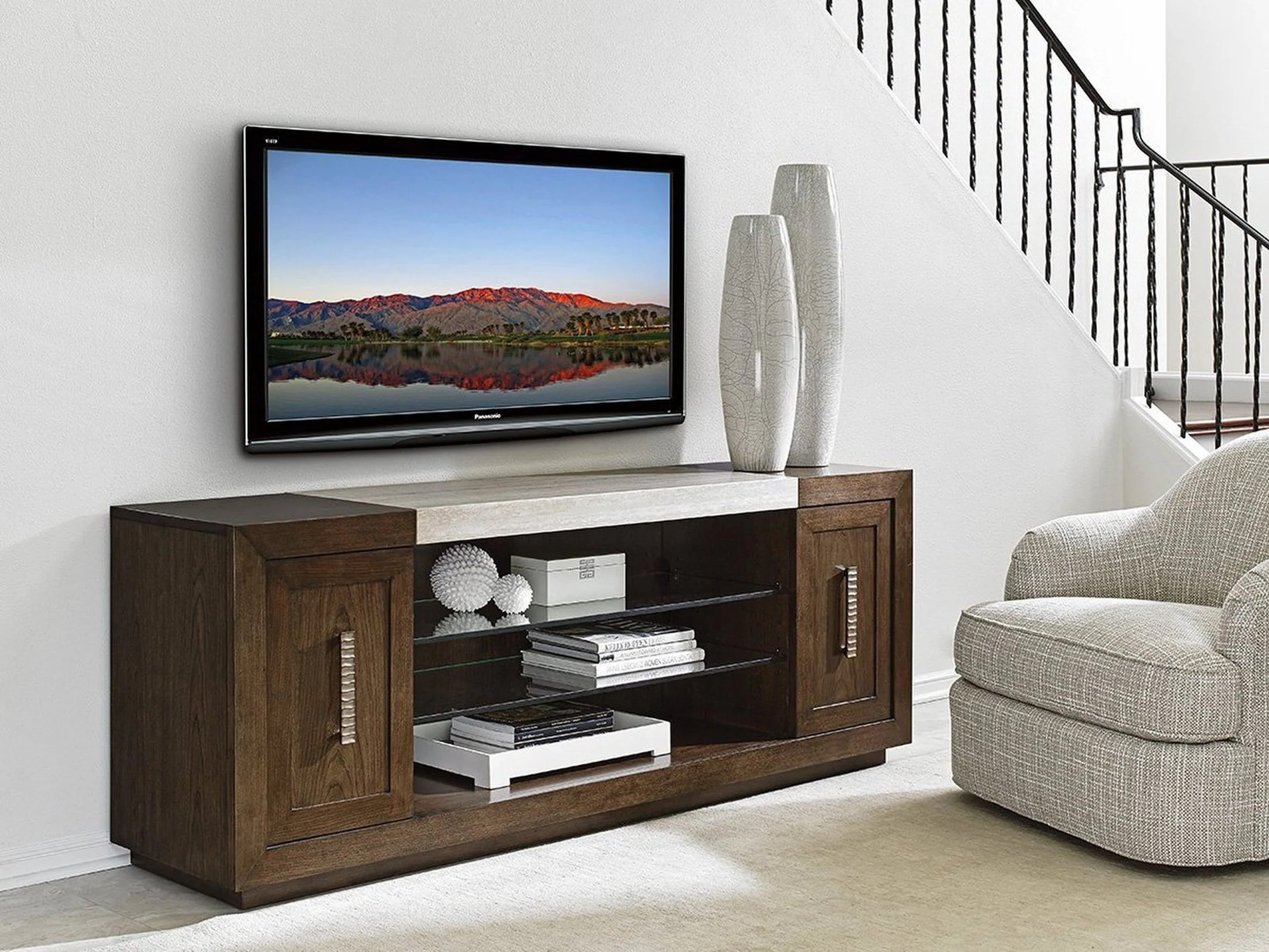 Lexington Laurel Canyon Malibu Vista Media Console - Image 3