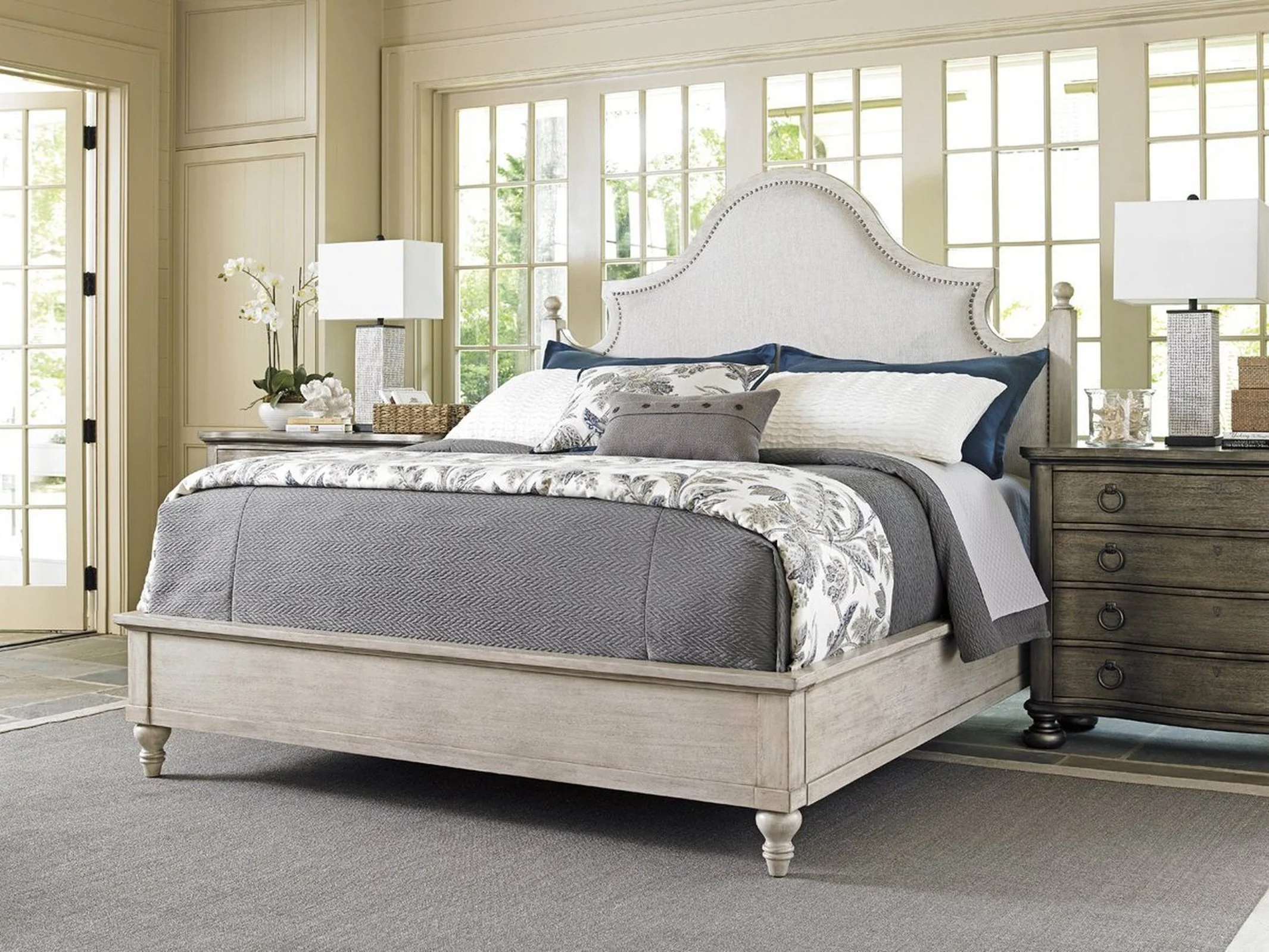 Lexington Oyster Bay Bachelors Chest - Image 7