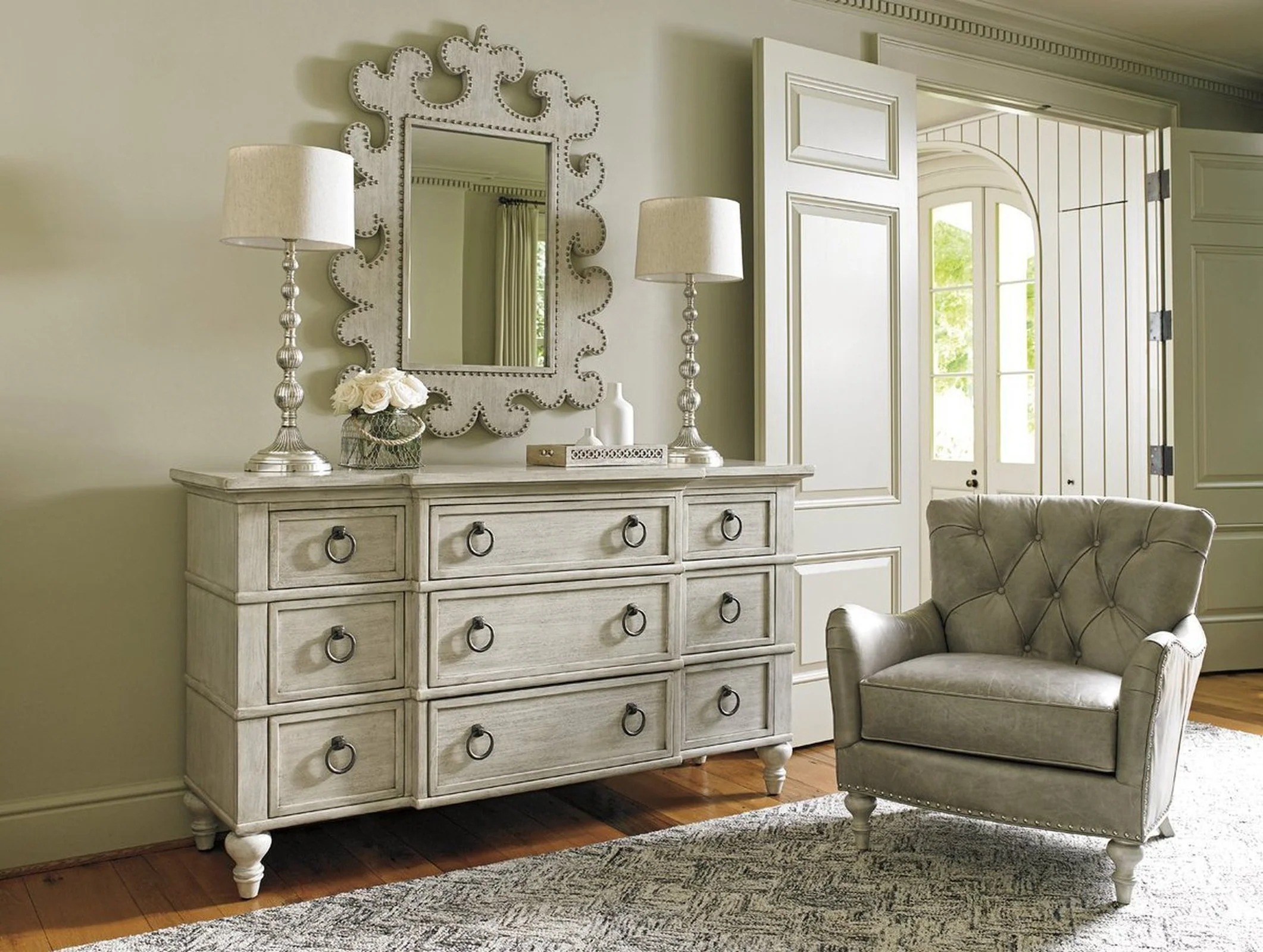 Lexington Oyster Bay Barrett Triple Dresser - Image 3