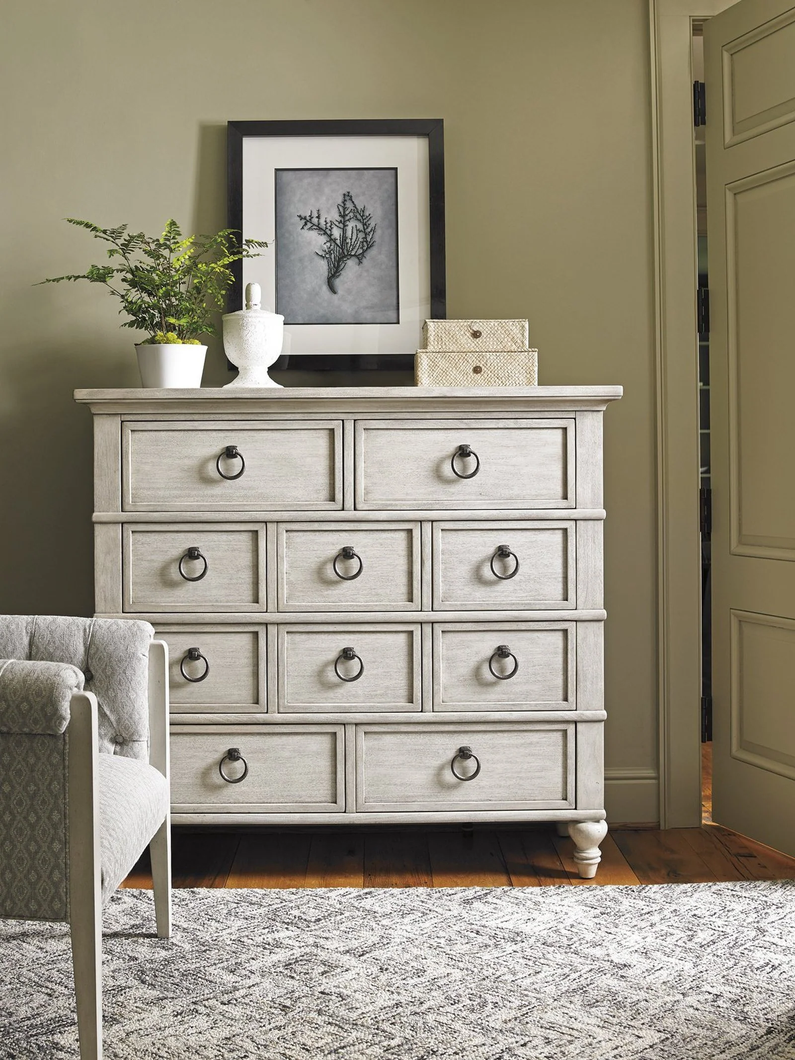 Lexington Oyster Bay Fall River Drawer Chest - Image 3