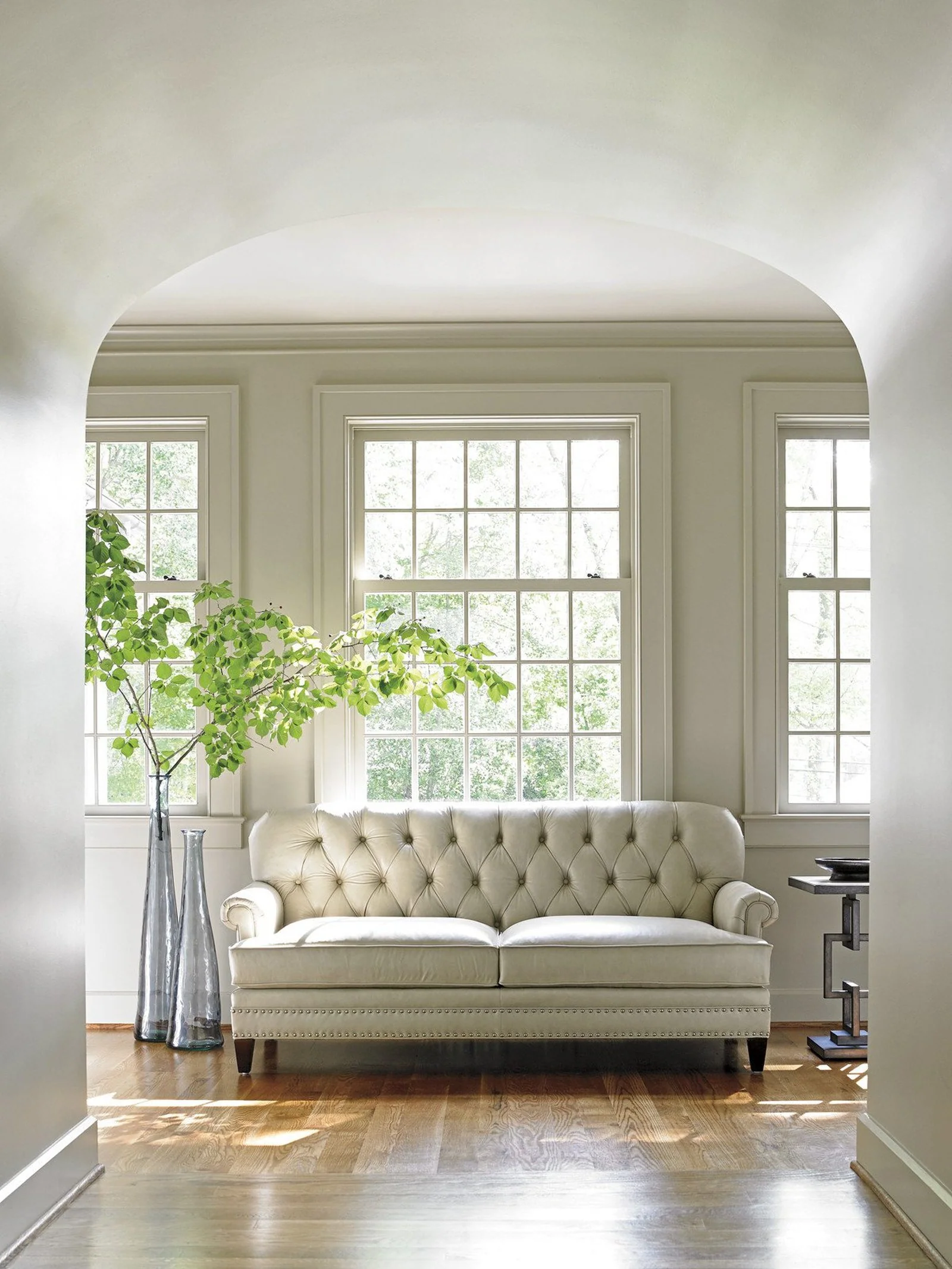 Lexington Oyster Bay Hillstead Settee - Image 7