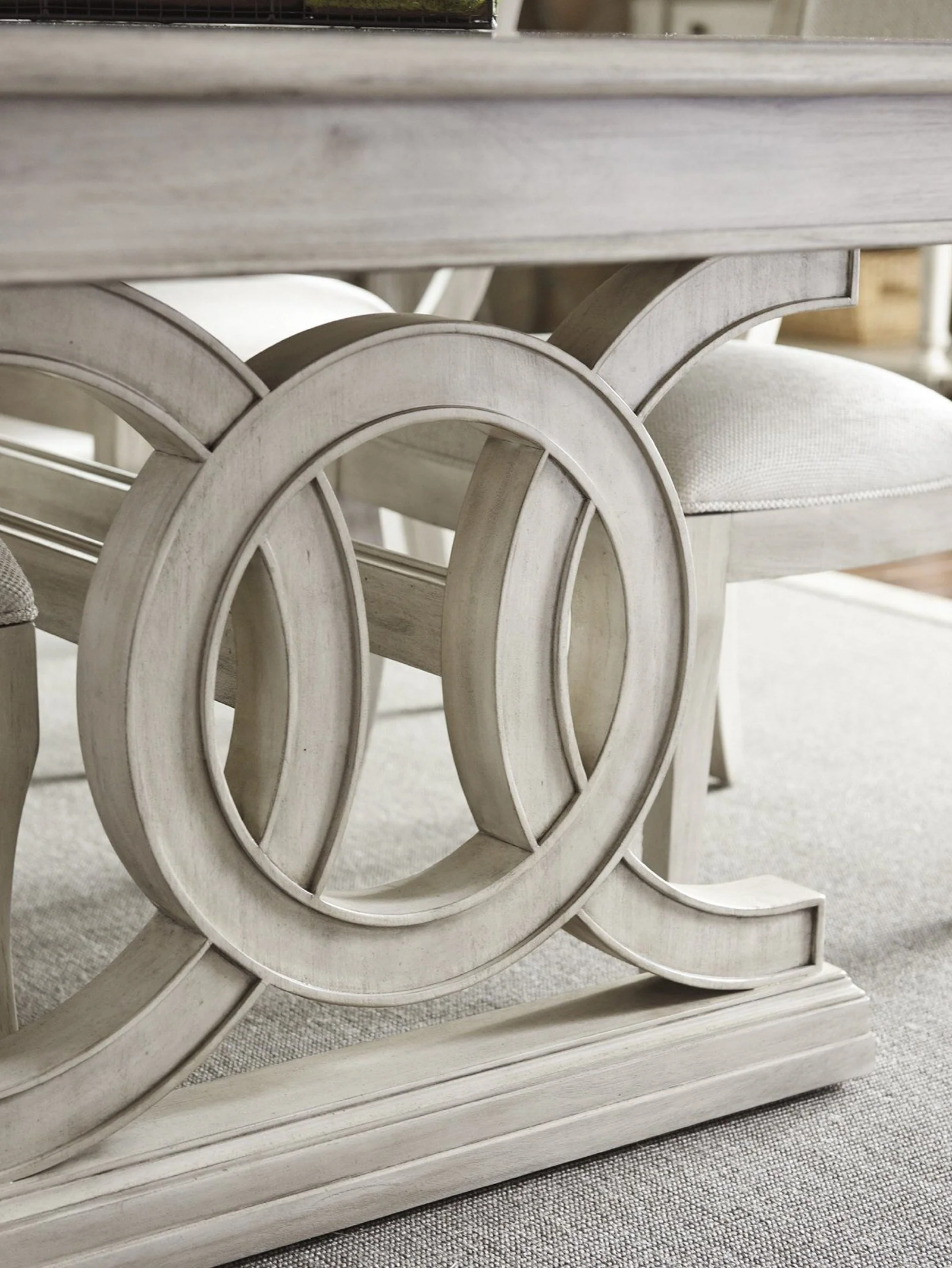 Lexington Oyster Bay Montauk Rectangular Dining Table - Image 4