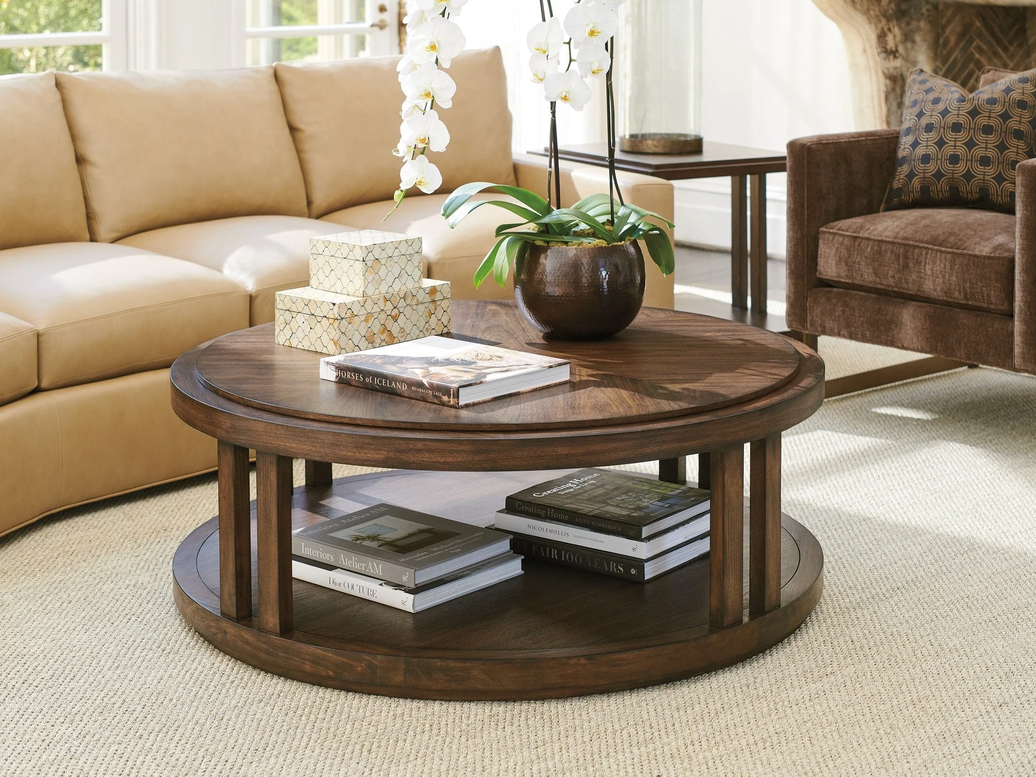 Lexington Silverado Stinson Round Cocktail Table - Image 2
