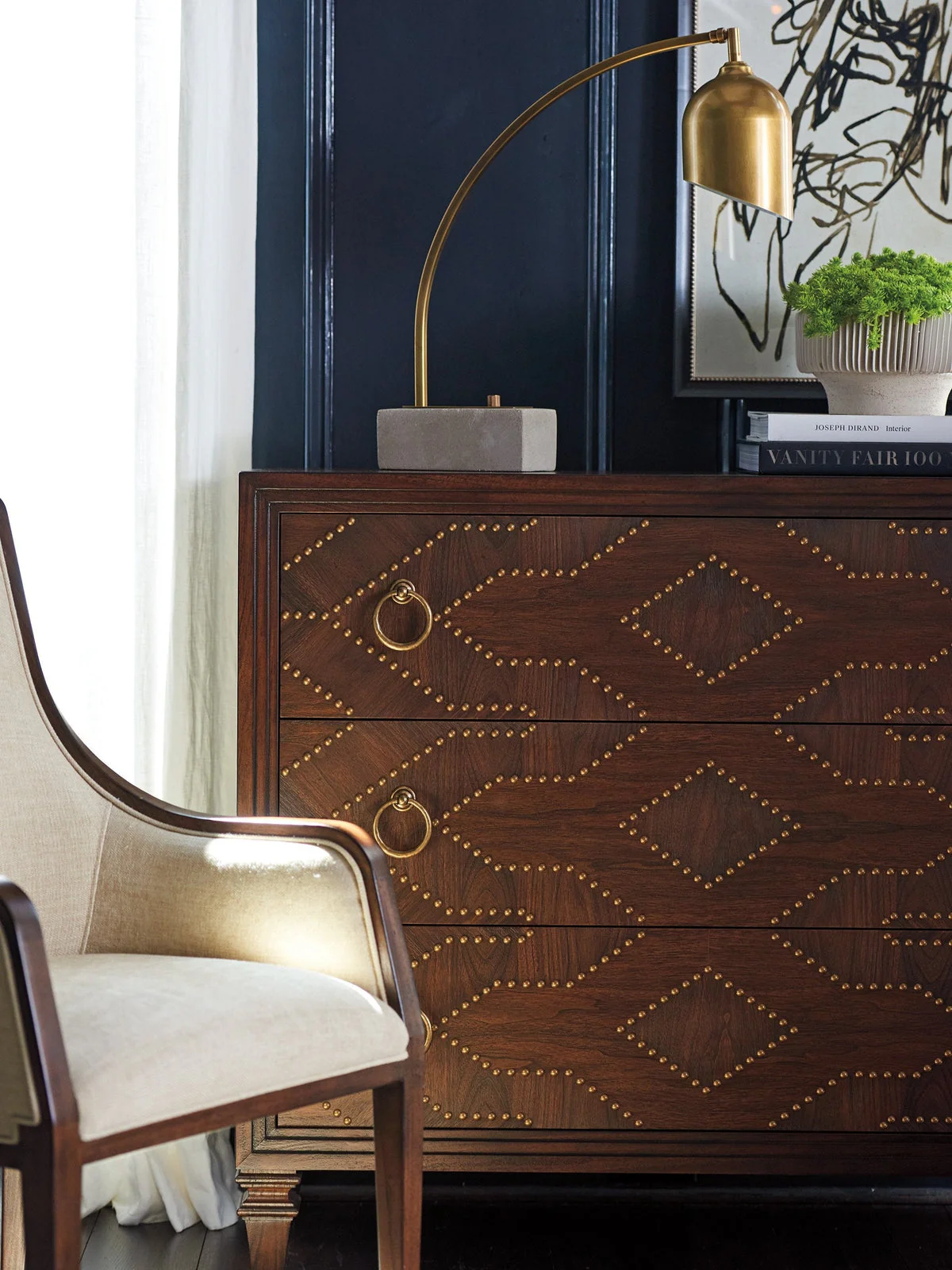 Lexington Silverado Woodland Drawer Hall Chest - Image 3