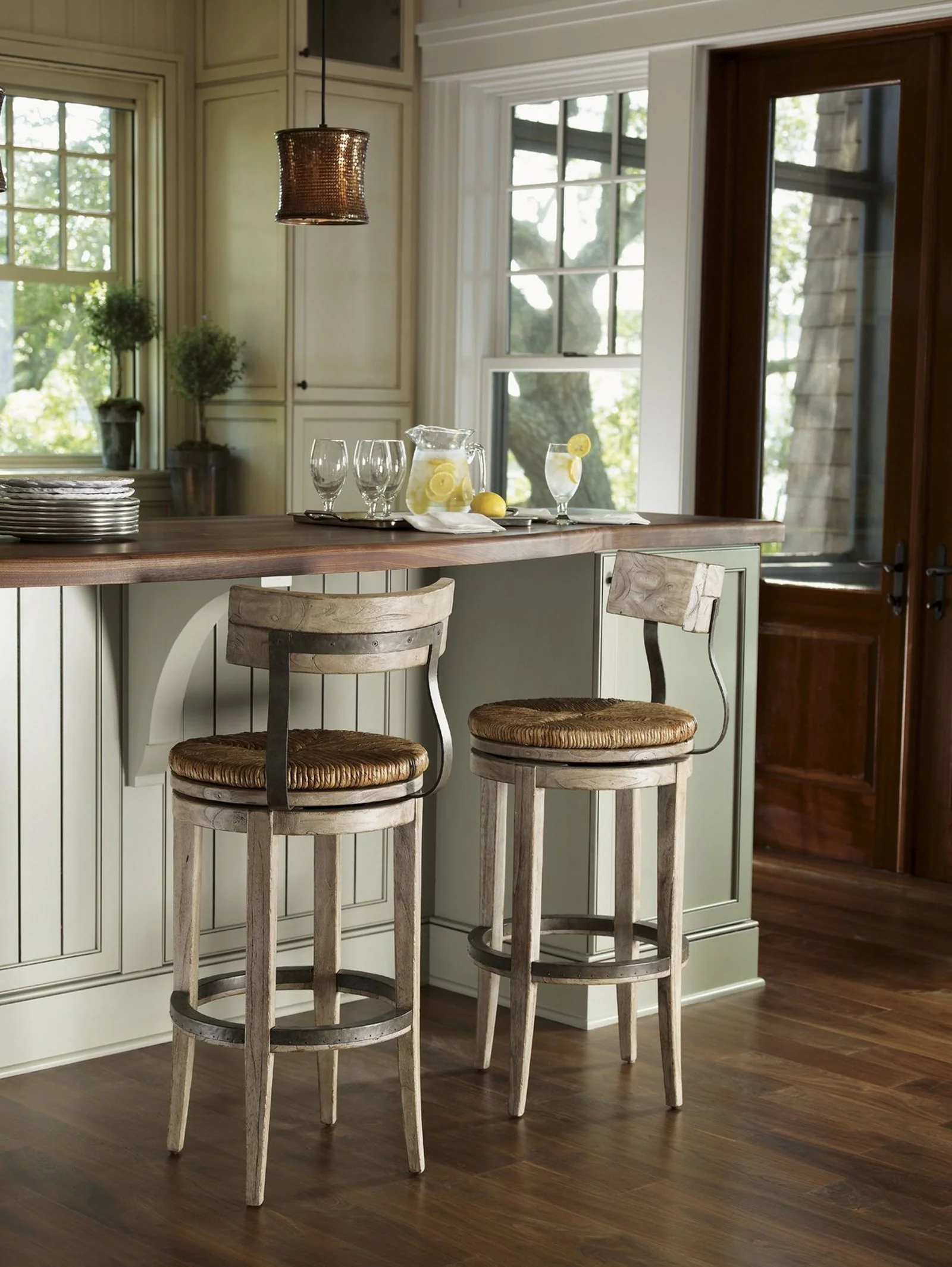 Lexington Twilight Bay Dalton Bar Stool - Image 3