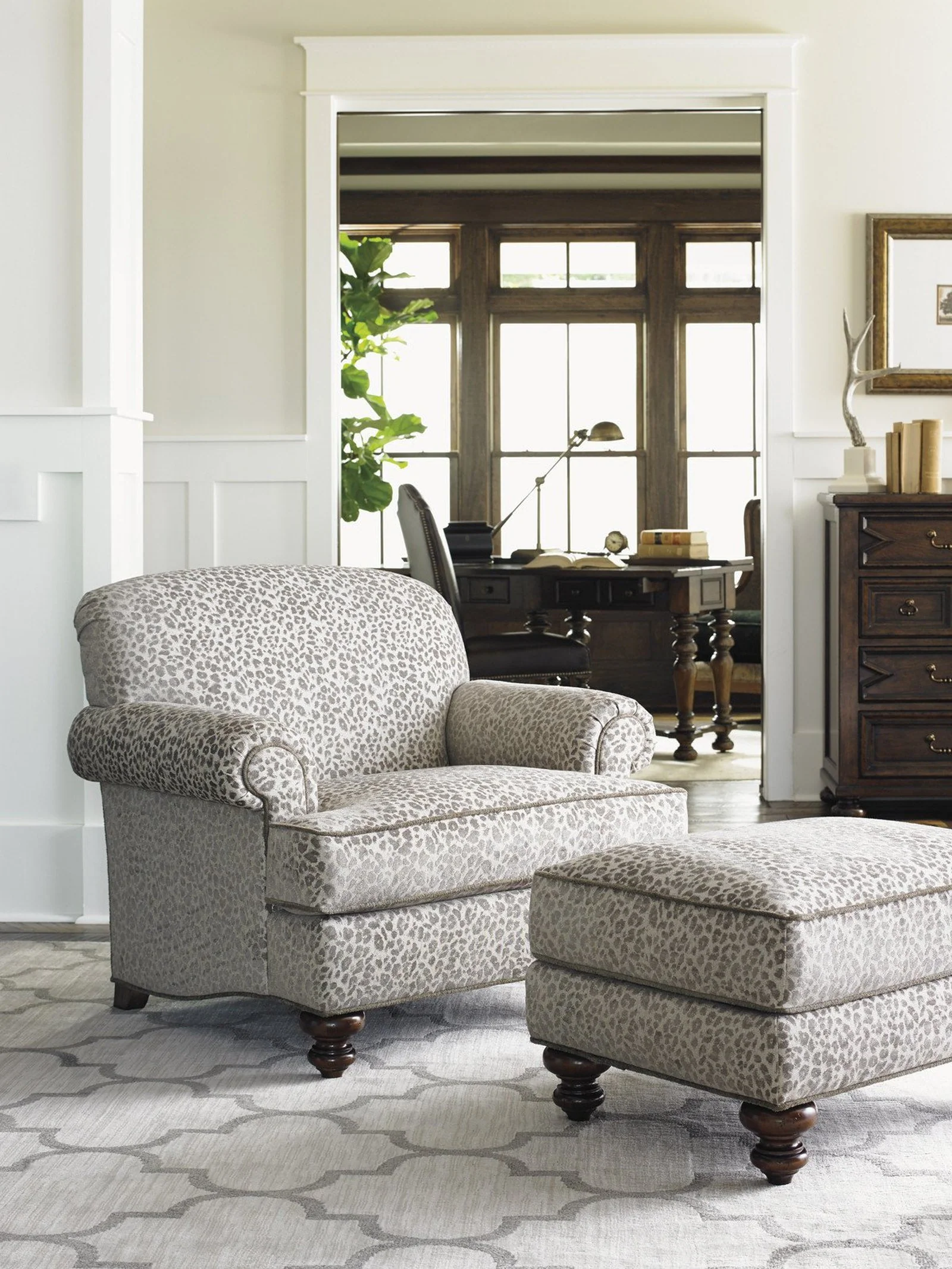 Lexington Upholstery Asbury Ottoman - Image 3