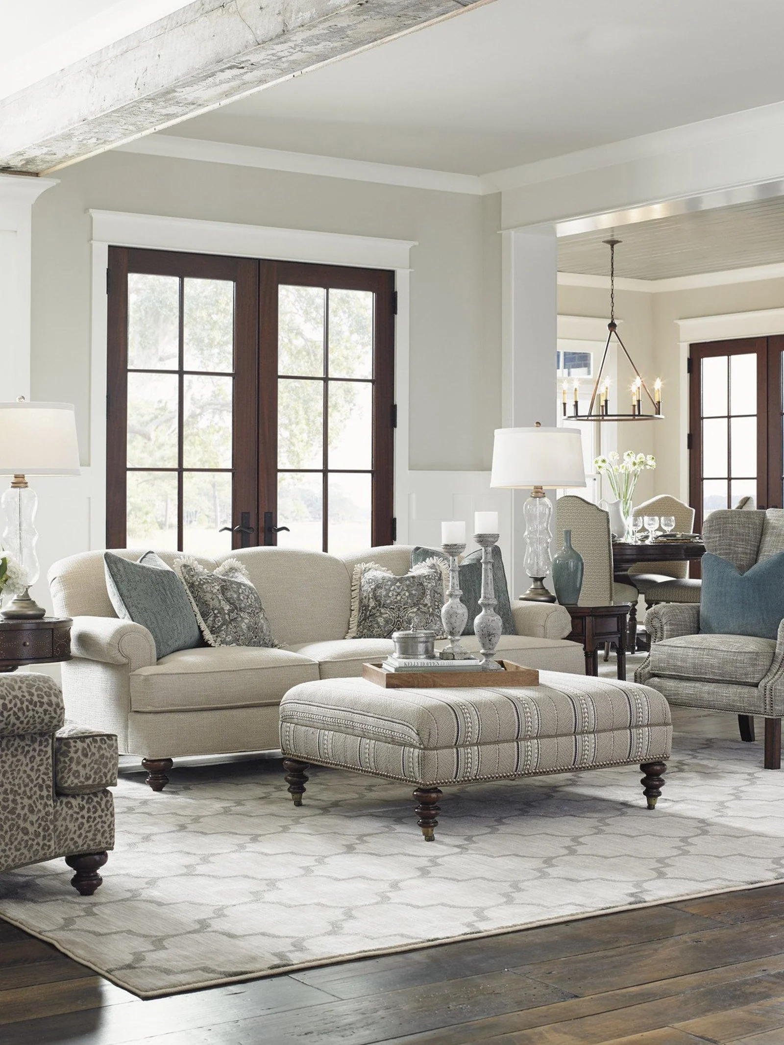 Lexington Upholstery Asbury Sofa - Image 4