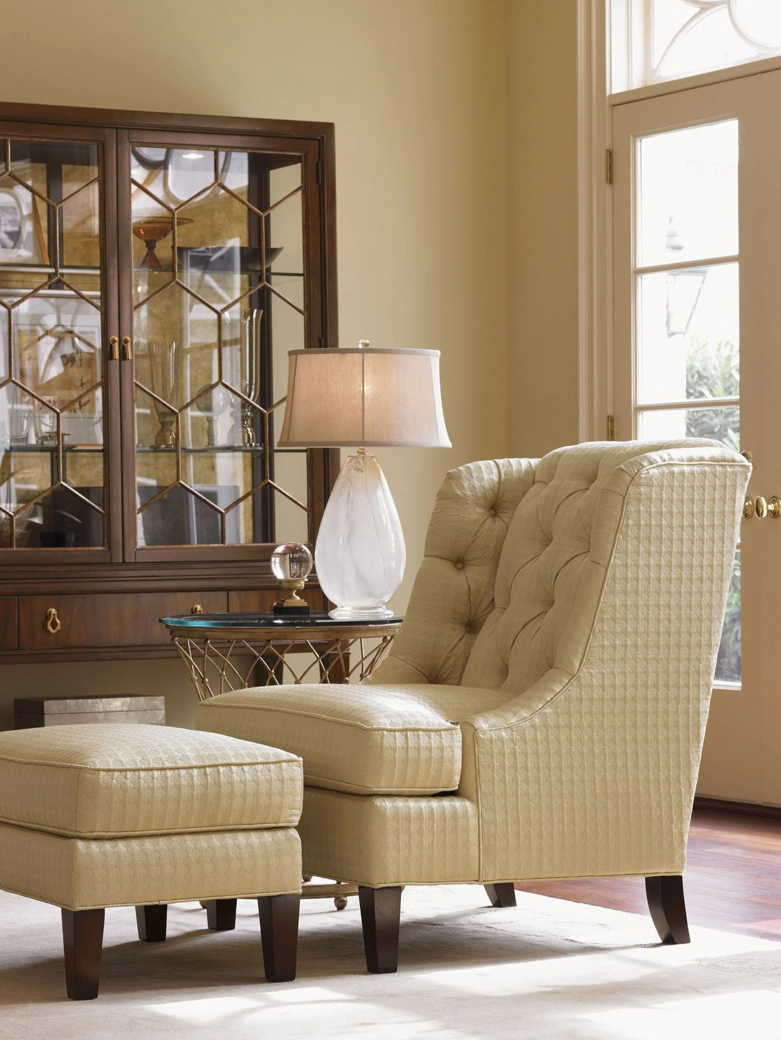 Lexington Upholstery Belrose Ottoman - Image 4
