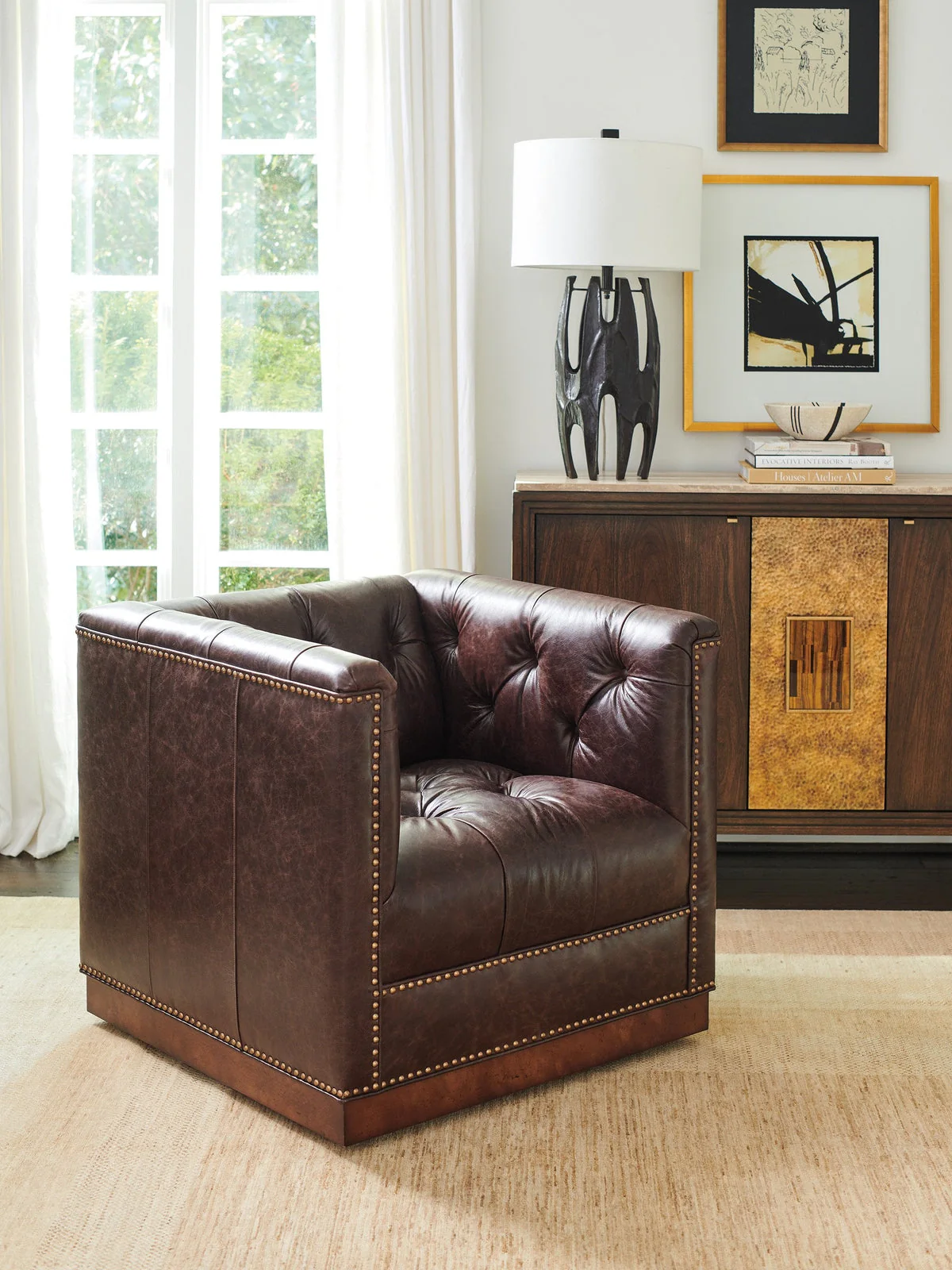 Lexington Upholstery Silverado Fremont Leather Swivel Chair - Image 3