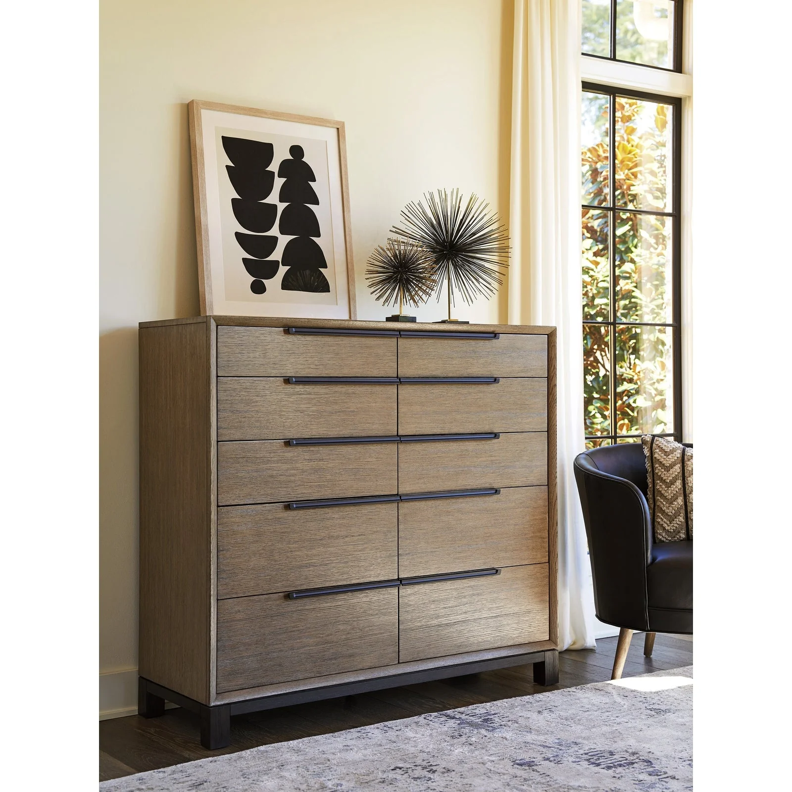 Lexington Zanzibar Bretton Gentlemans Chest - Image 2