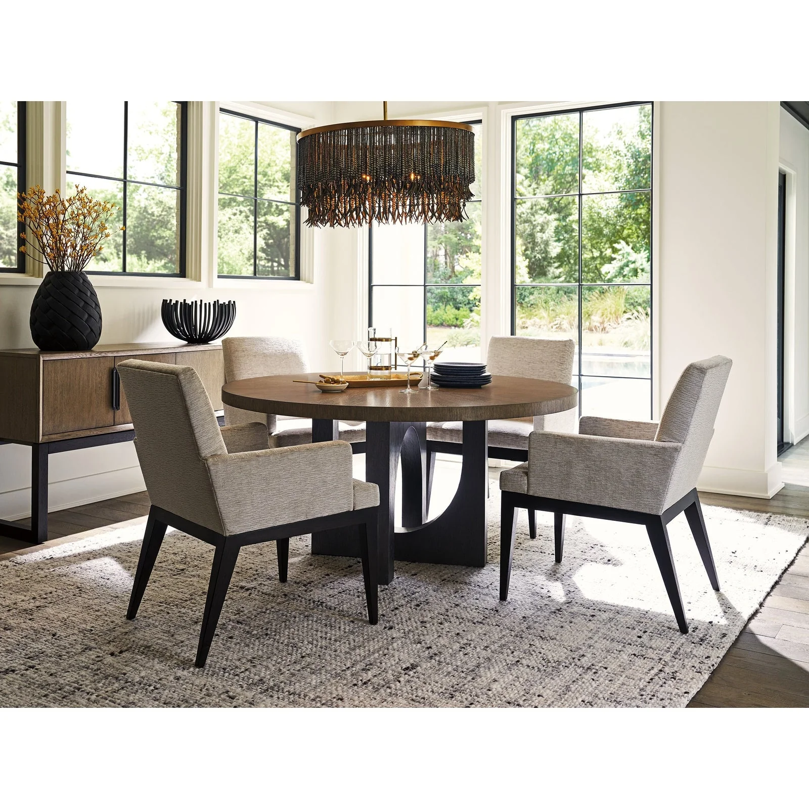 Lexington Zanzibar Regent Round Dining Table - Image 2