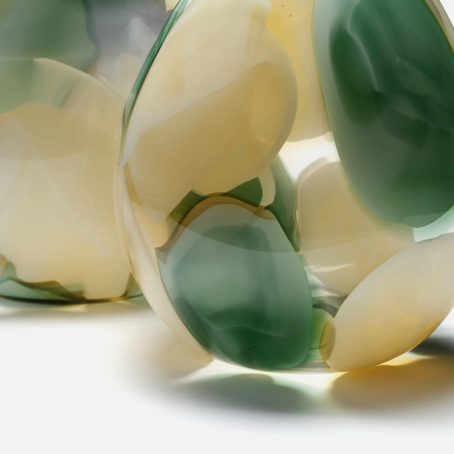 Liddell Decorative Glass Vase - Image 15