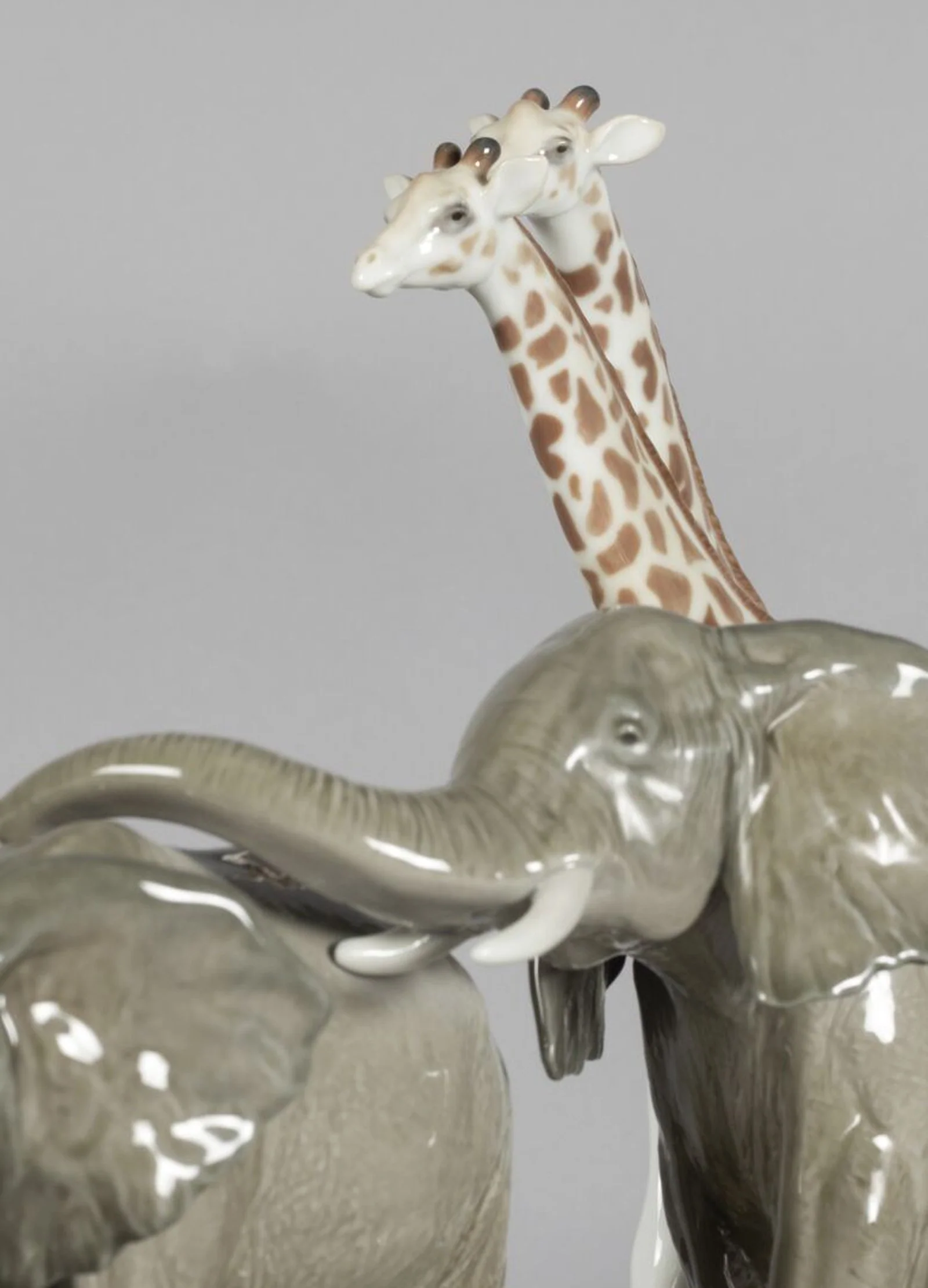 Lladro African Savannah Wild Animals Sculpture - Image 4